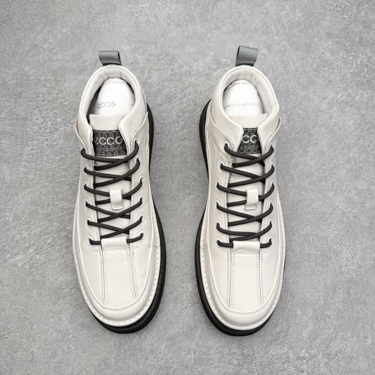 图片[2]-ECCO爱步中高帮男鞋 热门销售款式 城市休闲系列 气质百搭潮酷板鞋 精选牛皮面料 现代品质鞋面设计 纹理自然，细腻柔软 具有良好透气性 舒适保暖 侧前独有LOGO设计 双层牛皮鞋边 坚韧鞋线车边 经典潮流 全新轻量发泡底材与橡胶大底结合 脚感轻盈柔韧 防滑耐磨 抓地力强 时尚潮流休闲 随想假日 尺码：38 39 40 41 42 43 44 （皮鞋码）-选品中心