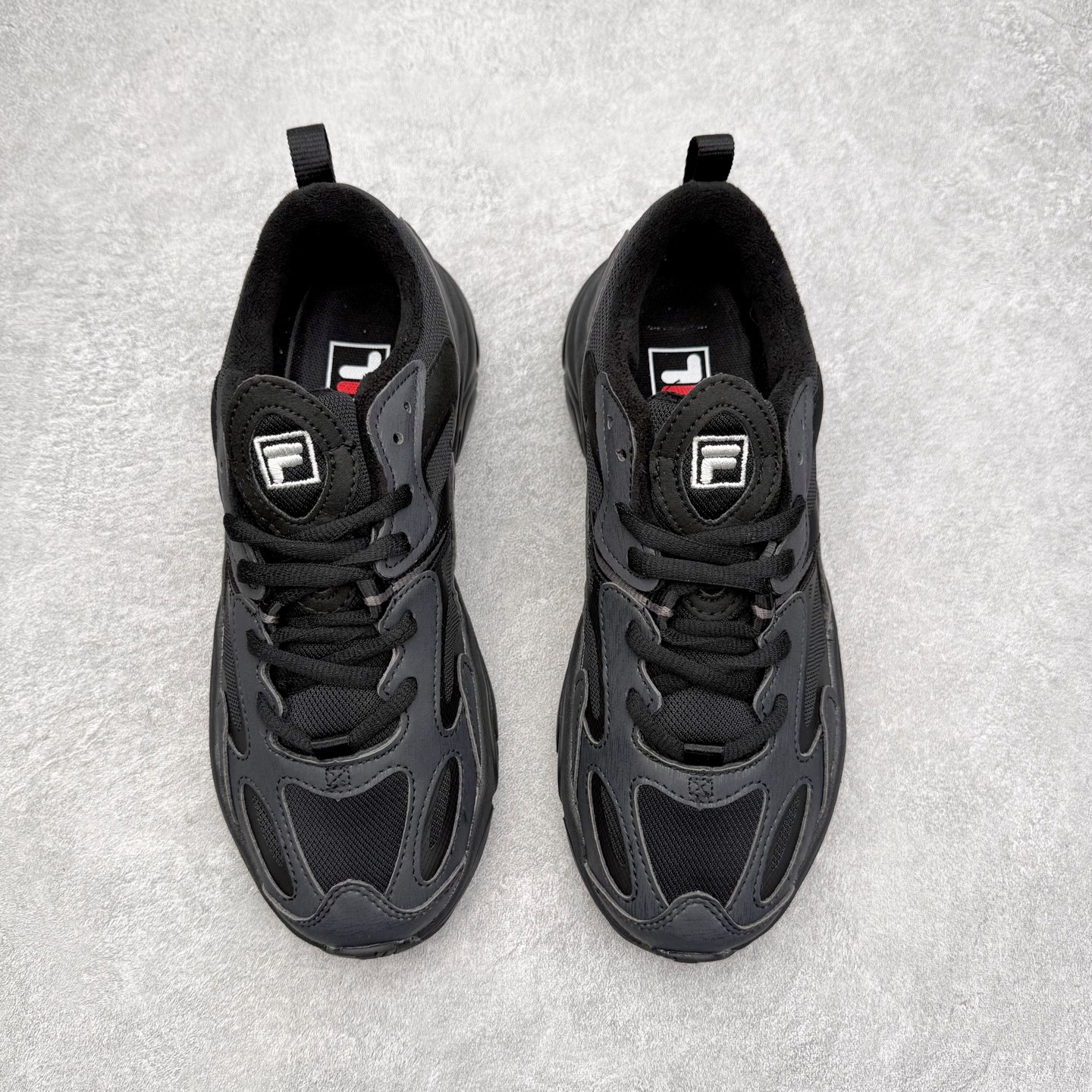 图片[2]-FILA SKIIPPER 斐乐火星2.0减震防滑网面老爹鞋 复古风重现 原鞋开版定制 正品同步鞋材 皮革拼接麂皮 搭配透气网布 主打复古潮流 白粉紫撞色设计 视觉冲击十足 超厚EVA软底设计 轻量舒适脚感 附带内增高效果 妥妥仙女款 完美上脚体验 女神必入单品 强烈推荐 尺码：35.5 36 36.5 37.5 38 38.5 39 40 40.5 41 42 42.5 43 44 44.5 45 45.5-选品中心