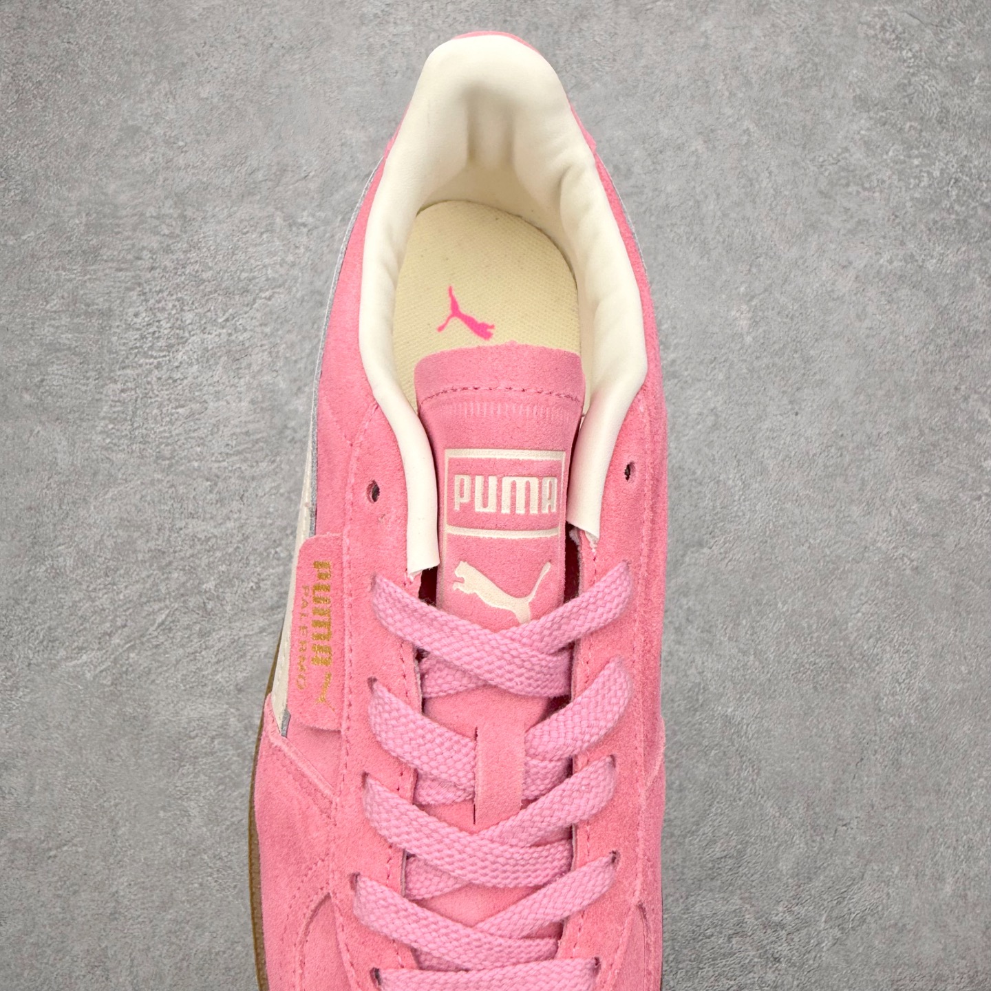 图片[5]-PUMA Palermo Trainer 彪马防滑耐磨低帮德训休闲板鞋 简约又不失设计巧思的帅气风格让它轻松驾驭日常休闲或滑板场合 运动兼具匠心 细节彰显品质 衬垫边缘以提供支撑和灵活性 强化鞋头以承受持续的磨损 耐磨性强 稳定性高 抓地更牢 不易打滑 尺码： 35 36 36.5 37.5 38 38.5 39 40 40.5 41 42 42.5 43 44 45-选品中心