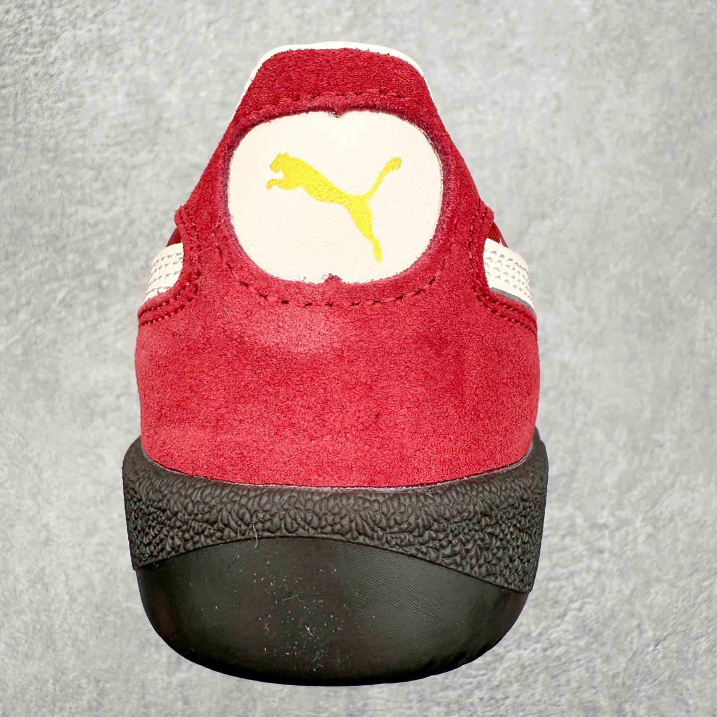 图片[8]-PUMA Palermo Trainer 彪马防滑耐磨低帮德训休闲板鞋 简约又不失设计巧思的帅气风格让它轻松驾驭日常休闲或滑板场合 运动兼具匠心 细节彰显品质 衬垫边缘以提供支撑和灵活性 强化鞋头以承受持续的磨损 耐磨性强 稳定性高 抓地更牢 不易打滑 尺码： 35 36 36.5 37.5 38 38.5 39 40 40.5 41 42 42.5 43 44 45-选品中心