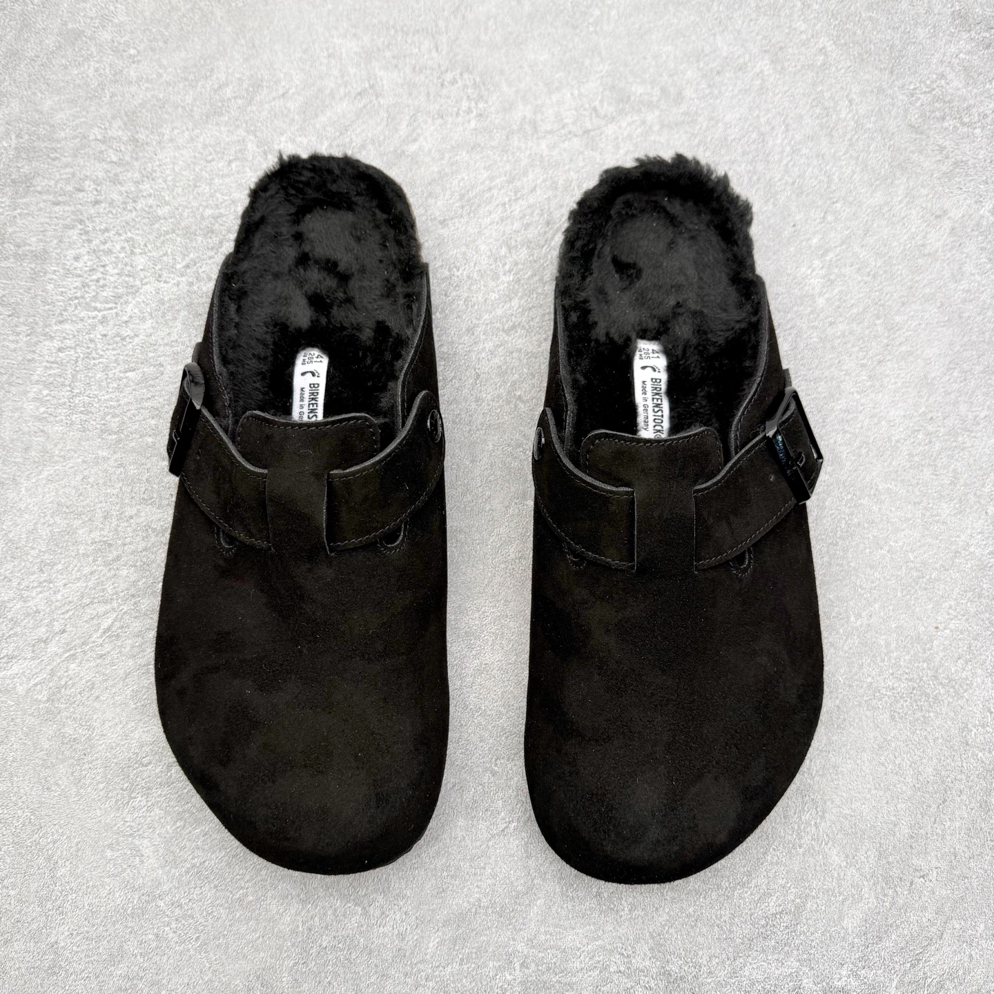 图片[2]-Birkenstock Boston VL 勃肯软木底包头拖鞋加绒版 天鹅绒般的绒面革赋子休闲的经典外观 四季皆宜 柔软的鞋床采用额外的泡沫缓冲层 提供额外的舒适感和全天支撑 全网独家首发 源于德国的严谨工艺 牛巴戎面 中层松木 EVA 三层组合大底 优质牛皮面料五金扣 出口订单 尺码：35 36 37 38 39 40-选品中心