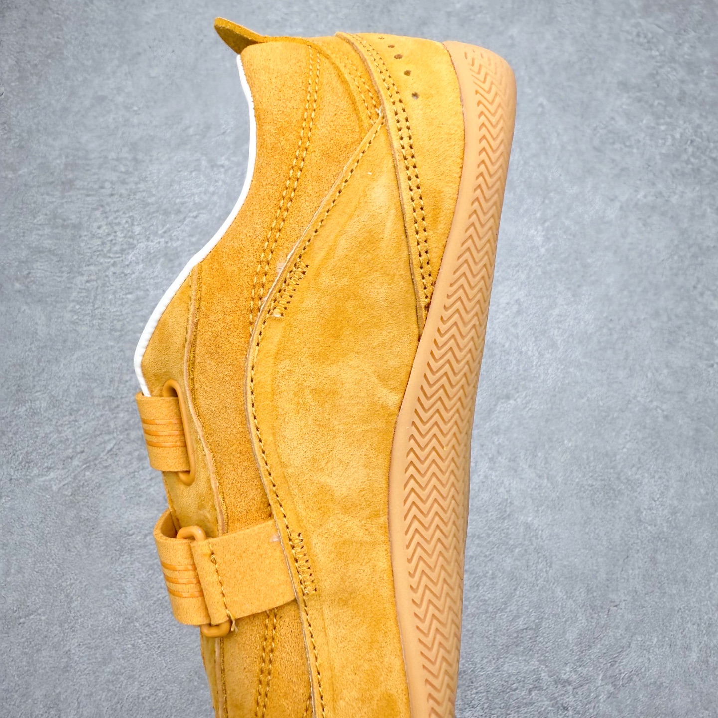 图片[7]-AD FOS URBAN REVERIE 舒适百搭 耐磨 低帮 生活休闲鞋 KJ4036 实拍调校N版已经零色差零失真 百分百还原实物色彩所见即所得 不存在货不对板色差等低级问题 选购参考实物拍摄 不混卖不参货 只用心做好货严格选品 承诺混一赔十 尺码：36 36.5 37.5 38 38.5 39 40 40.5 41 42 42.5 43 44 44.5 45-选品中心