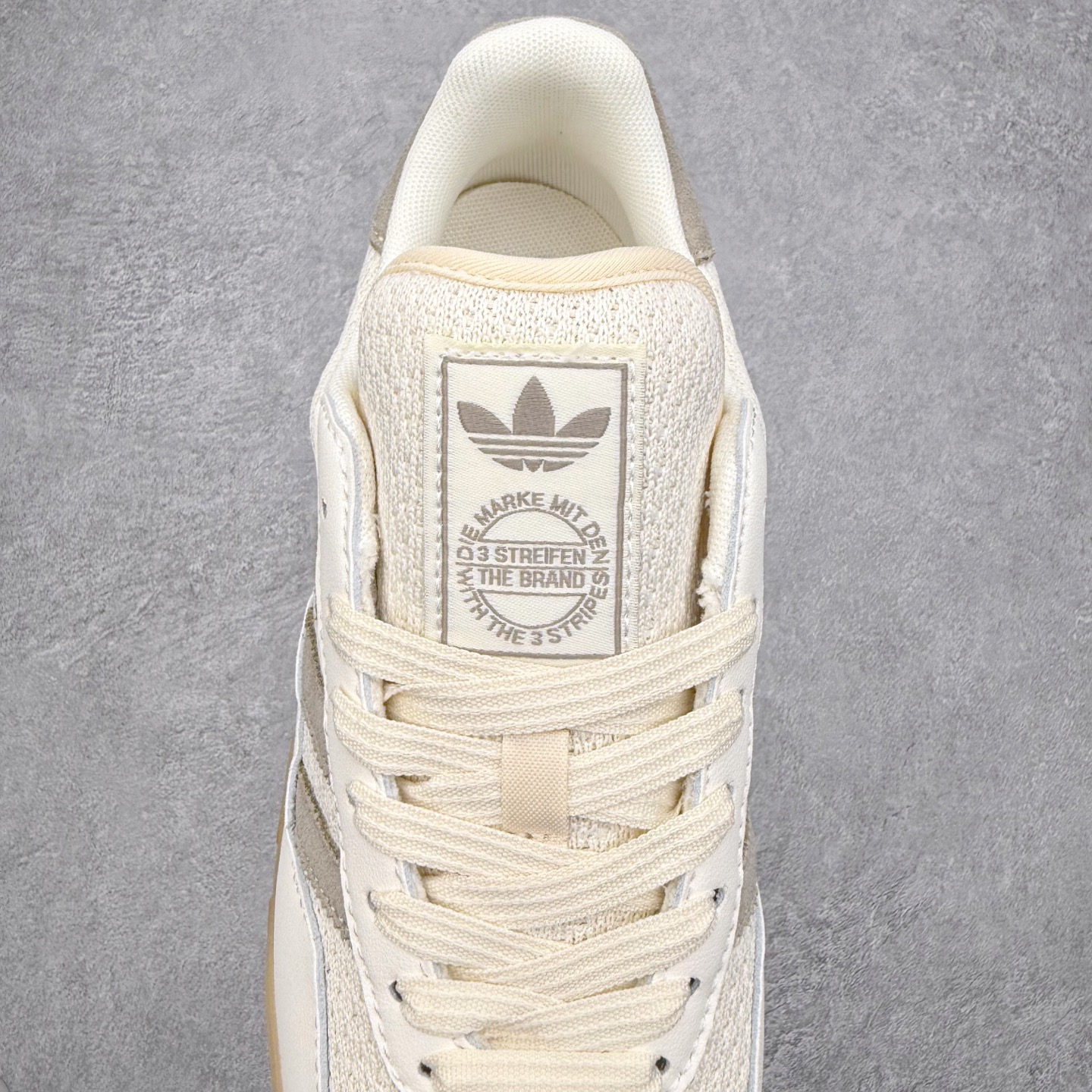 图片[5]-AD Originals Gazelle Sala 舒适柔软耐磨低帮 生活休闲鞋 男女同款 HQ7303 实拍调校N版已经零色差零失真 百分百还原实物色彩所见即所得 不存在货不对板色差等低级问题 选购参考实物拍摄 不混卖不参货 只用心做好货严格选品 承诺混一赔十 尺码：36 36.5 37.5 38 38.5 39 40 40.5 41 42 42.5 43 44 44.5 45-选品中心