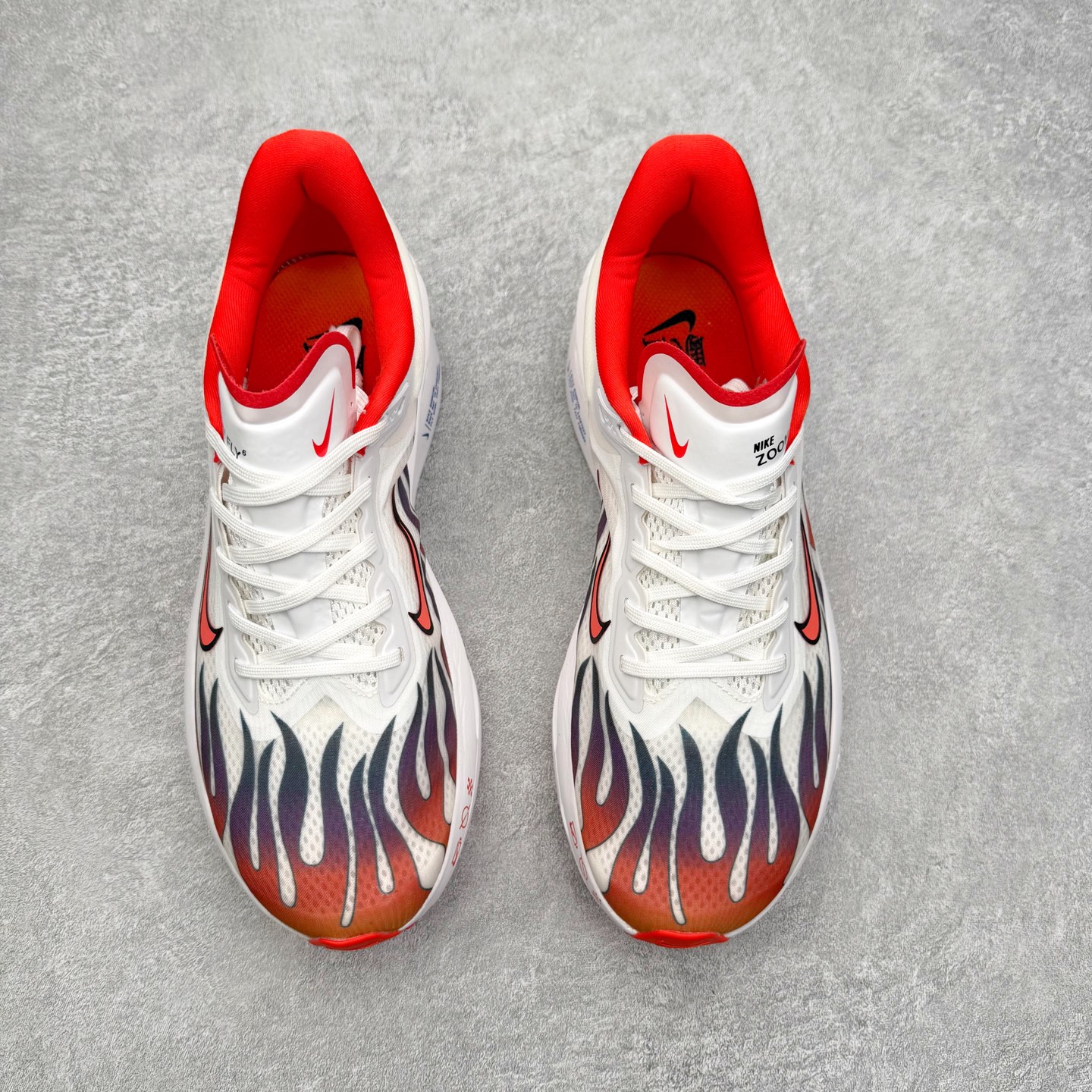 图片[2]-＃纯原福利 NK ZoomX Invincible Run Flyknit 6 轻量跑鞋 飞织低帮休闲运动慢跑鞋 FN8454 此鞋专为短跑运动员而生 是为 5 至 10 公里距离的赛事和训练打造 整体设计采用流线型的轻质工程网眼材质构成鞋面 并与其他 Running 旗舰鞋款同样搭载全脚掌 ZoomX 缓冲中底 搭配 Pebax 物料与橡胶外底 ZoomX StreakFly 首发配色以Prototype呈现 其灵感是来自开发期间的磨损测试 透过编号的标记与内侧的预期跑步距离突出研发过程 尺码：40 40.5 41 42 42.5 43 44 44.5 45-选品中心