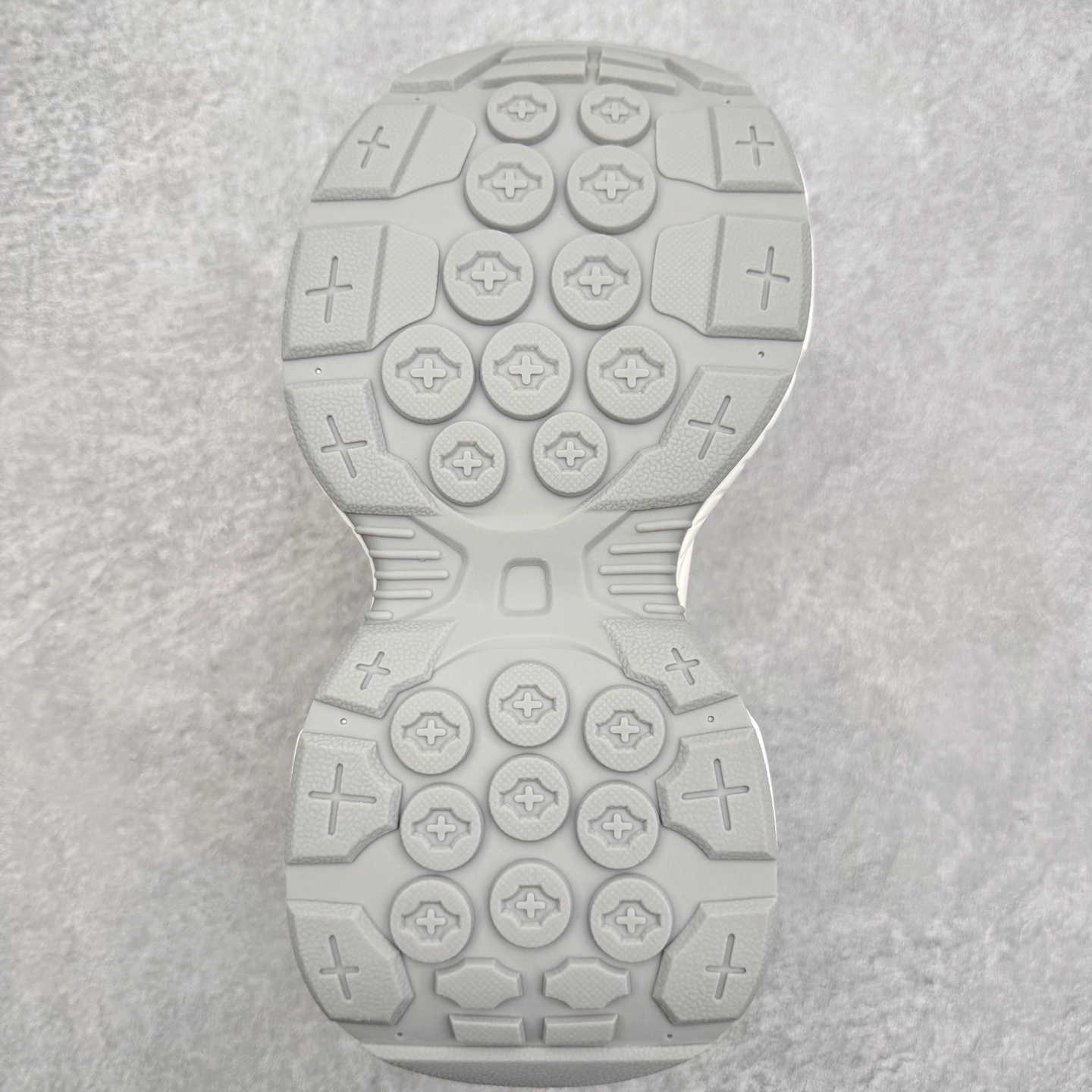 图片[9]-GG-CC赵露思2025新款厚底增高休闲运动老爹鞋系列 广东大厂出品 7CM厚底增高 星河粒子 银白粉色 银角大王 完美细节 25ss春季新款厚底增高 大长腿 时髦look轻松定格 不费力展现率性氛围 高档银盒 酷帅机能风不规则设计大底 拼色造型设计 轻便舒适百搭 GGCC银白配色好温柔 三层组合月牙底 柔软有弹性的月牙底和增加舒适度显腿长的7cm增高 长时间走路和站立都不累脚舒适度和少女感 厚底增高 不管怎么搭都好看~尺码：35 36 37 38 39 40-选品中心