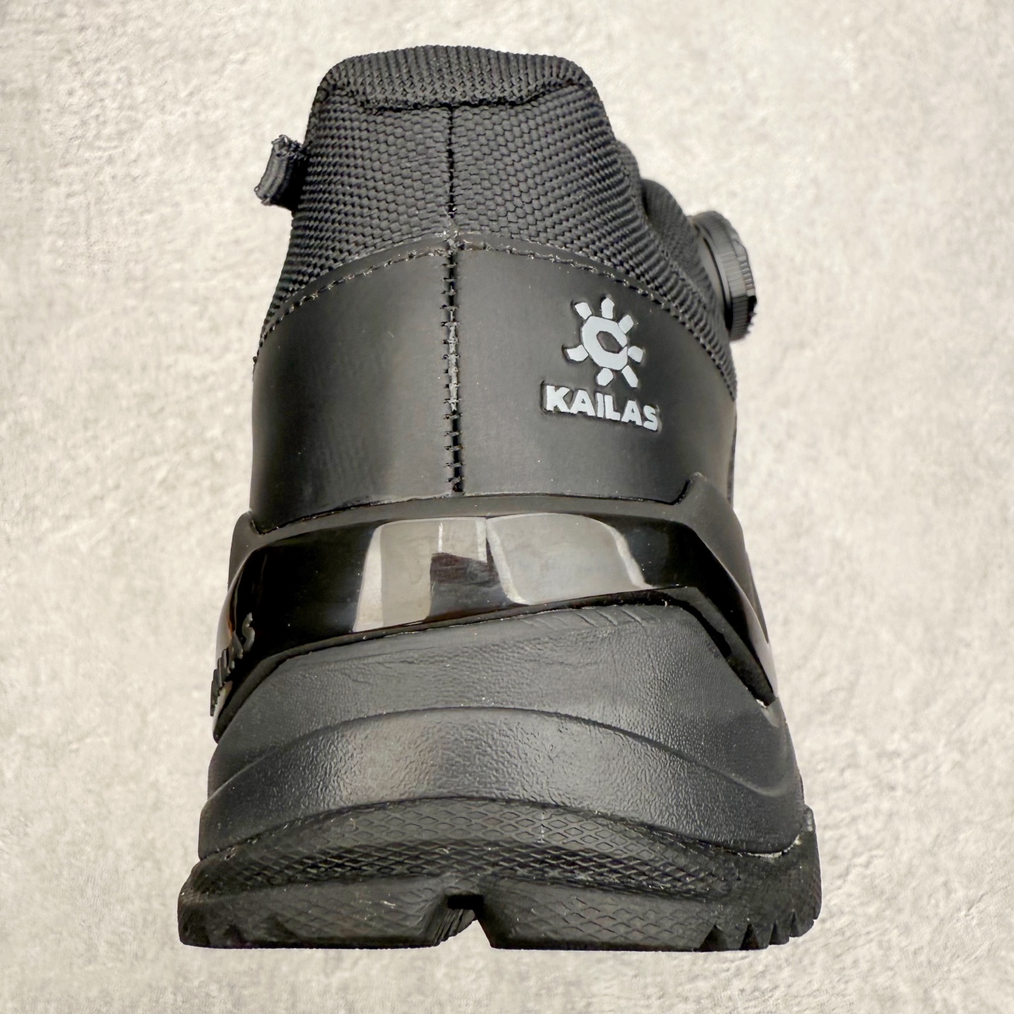 图片[8]-＃K版 KAILAS 凯乐石 界山户外运动舒适时尚防滑透气低帮登山徒步鞋 KAILAS凯乐石品牌是全球三大全系攀登品牌之一，于2003年创立于中国广州，致力于为有攀登梦想的户外运动员及爱好者，研发制造功能性专业装备，满足他们在极限环境下安全舒适的需求，凯乐石专注于科技面料的开发及专业功能设计，产品线覆盖登山、攀岩、徒步、越野跑山、露营、旅行等多项户外运动，通过运动员的测试反馈，不断进化迭代，产品荣获国内外大奖71座，发明专利21个，更突破性的自主研发攀登器械，打造出中国的攀登硬实力。实拍调校N版已经零色差零失真 百分百还原实物色彩所见即所得 不存在货不对板色差等低级问题 选购参考实物拍摄 不混卖不参货 只用心做好货严格选品 承诺混一赔十 尺码：36 36.5 37.5 38 38.5 39 40 40.5 41 42 42.5 43 44 44.5 45-选品中心