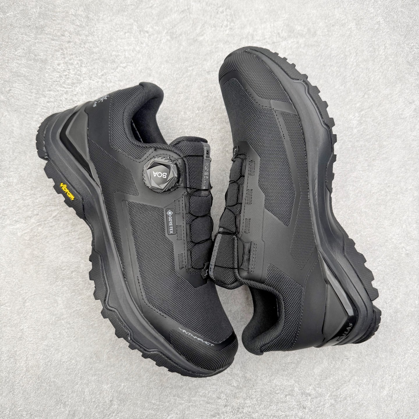 图片[3]-＃K版 KAILAS 凯乐石 界山户外运动舒适时尚防滑透气低帮登山徒步鞋 KAILAS凯乐石品牌是全球三大全系攀登品牌之一，于2003年创立于中国广州，致力于为有攀登梦想的户外运动员及爱好者，研发制造功能性专业装备，满足他们在极限环境下安全舒适的需求，凯乐石专注于科技面料的开发及专业功能设计，产品线覆盖登山、攀岩、徒步、越野跑山、露营、旅行等多项户外运动，通过运动员的测试反馈，不断进化迭代，产品荣获国内外大奖71座，发明专利21个，更突破性的自主研发攀登器械，打造出中国的攀登硬实力。实拍调校N版已经零色差零失真 百分百还原实物色彩所见即所得 不存在货不对板色差等低级问题 选购参考实物拍摄 不混卖不参货 只用心做好货严格选品 承诺混一赔十 尺码：36 36.5 37.5 38 38.5 39 40 40.5 41 42 42.5 43 44 44.5 45-选品中心