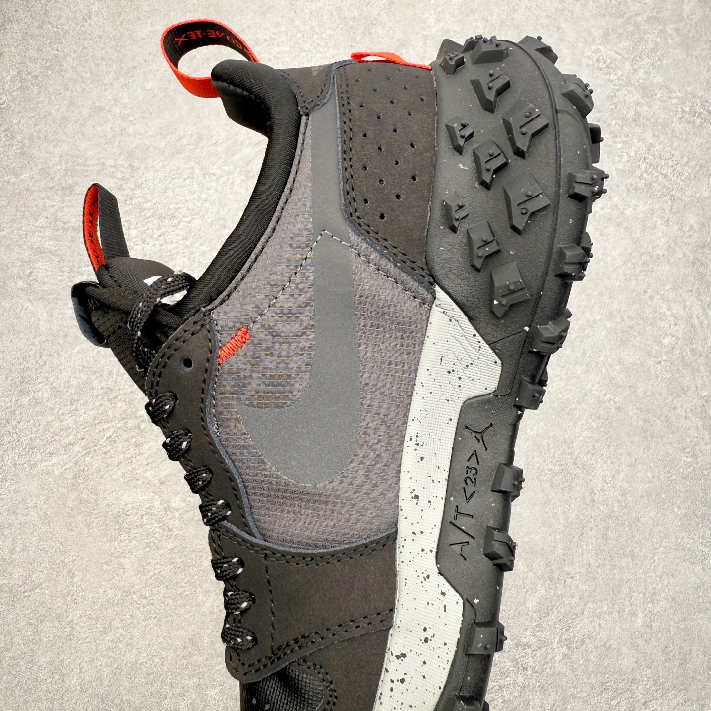 图片[7]-Air Jordan AJ1 Element Gore-Tex 经典耐用 低帮跑步鞋 黑白 FV4227-002 实拍调校N版已经零色差零失真 百分百还原实物色彩所见即所得 不存在货不对板色差等低级问题 选购参考实物拍摄 不混卖不参货 只用心做好货严格选品 承诺混一赔十 尺码：40 40.5 41 42 42.5 43 44 44.5 45-选品中心