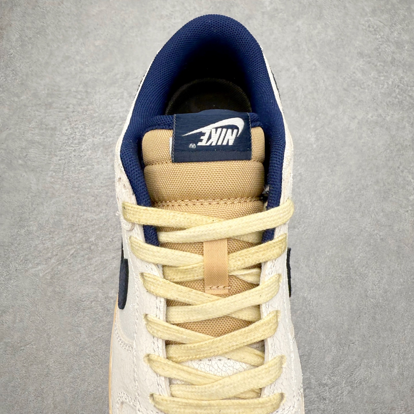 图片[5]-＃F版 Stranger Things x NK Dunk Low SP舒适百搭 低帮 板鞋 男女同款 联名灰蓝色 IH6766-001 极限压缩利润空间 超乎所想的高性价比 用料绝不含糊 原盒原配 正确耐磨橡胶大底 超高清洁度 全鞋零毛边皮料切割 全套原楦原模倾力打造完美版型 尺码：36 36.5 37.5 38 38.5 39 40 40.5 41 42 42.5 43 44 44.5 45 46 47.5-选品中心