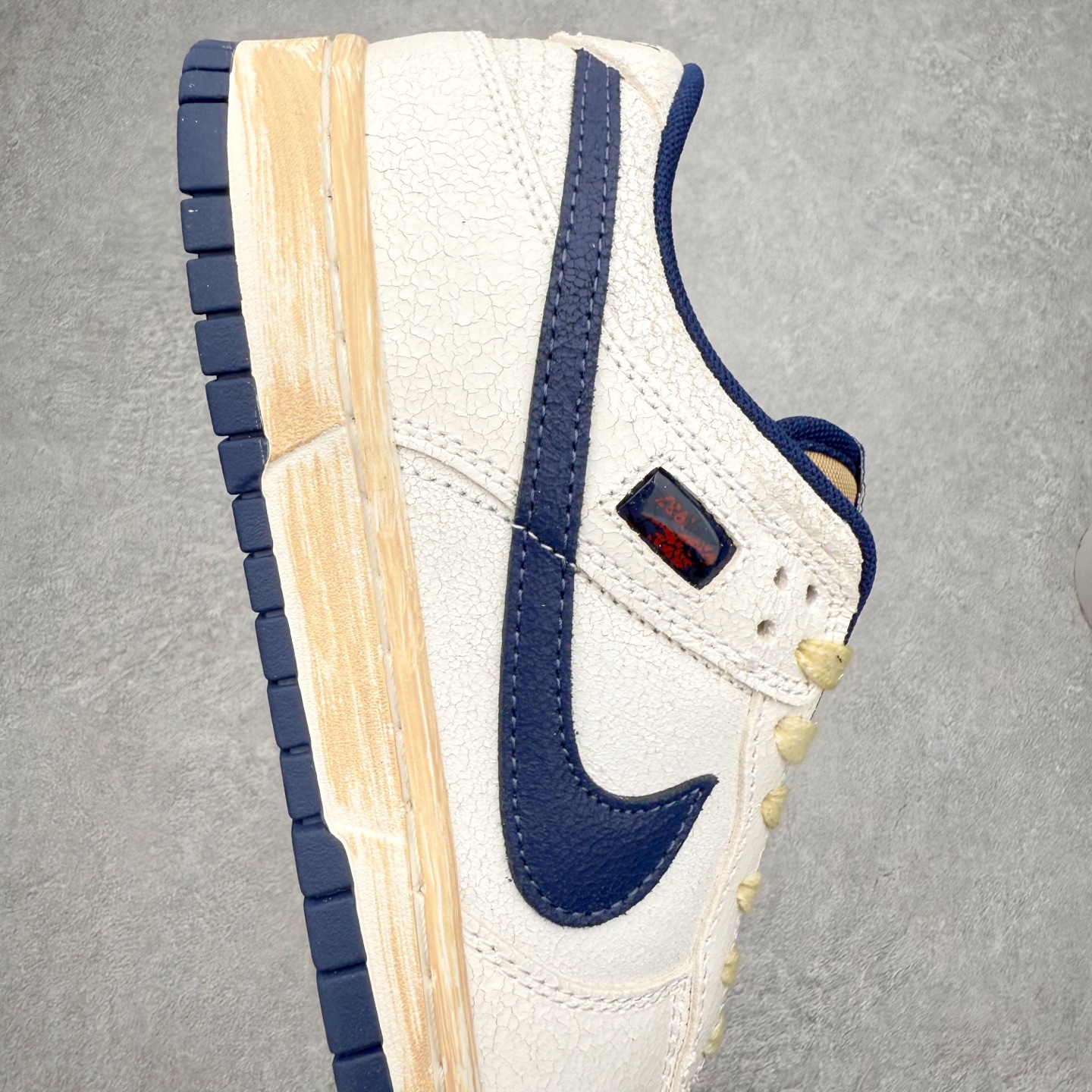 图片[6]-＃F版 Stranger Things x NK Dunk Low SP舒适百搭 低帮 板鞋 男女同款 联名灰蓝色 IH6766-001 极限压缩利润空间 超乎所想的高性价比 用料绝不含糊 原盒原配 正确耐磨橡胶大底 超高清洁度 全鞋零毛边皮料切割 全套原楦原模倾力打造完美版型 尺码：36 36.5 37.5 38 38.5 39 40 40.5 41 42 42.5 43 44 44.5 45 46 47.5-选品中心