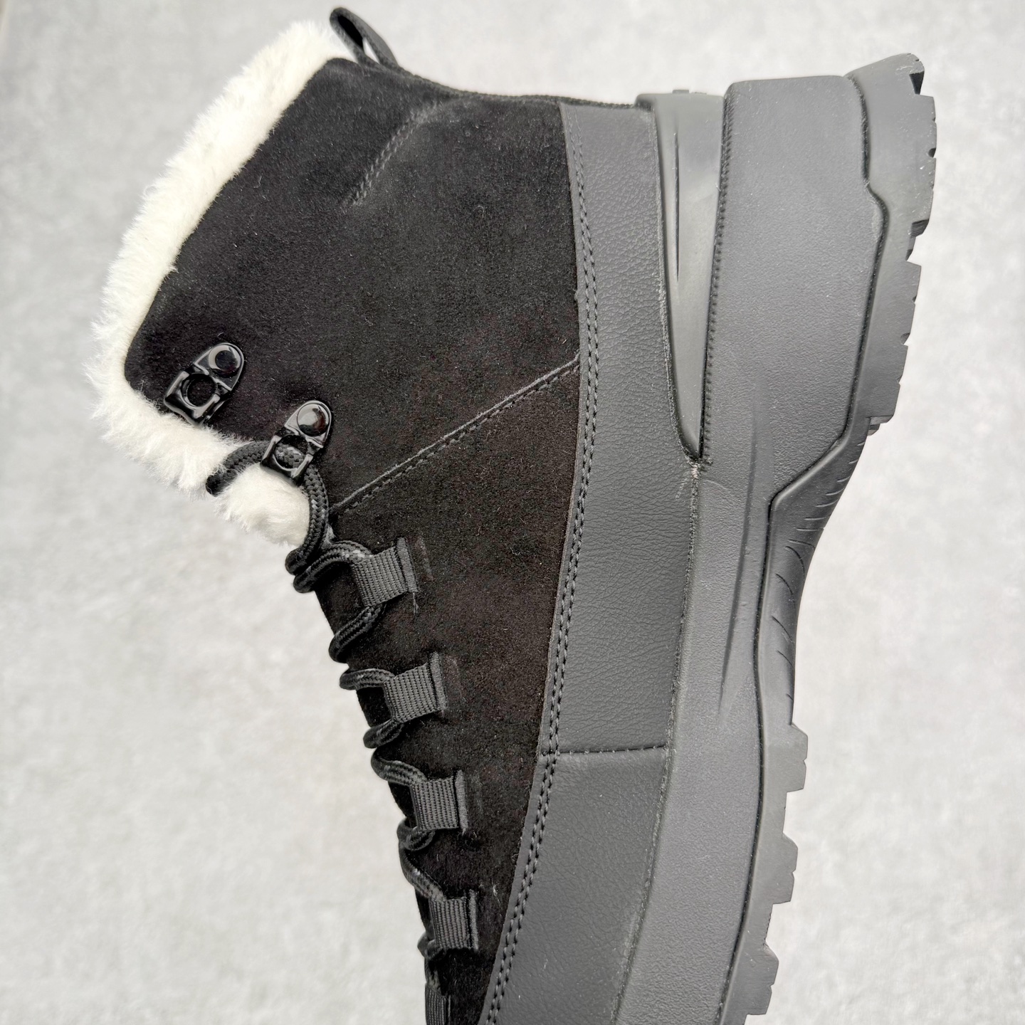 图片[7]-北面THE NORTH FACE GLENCLYFFE 皮革织物简约舒适短靴加绒雪地靴 专业户外登山品牌（北面）The North Face自1966年创立，由两位热爱登山徒步的年轻登山者于美西旧金山开创，不断透过研发与创新，并且将最先进的技术结合在服装与鞋款设计，生产多种外型帅气且专业能力非常强的户外运动装备而备受欢迎。尺码：36-45-选品中心