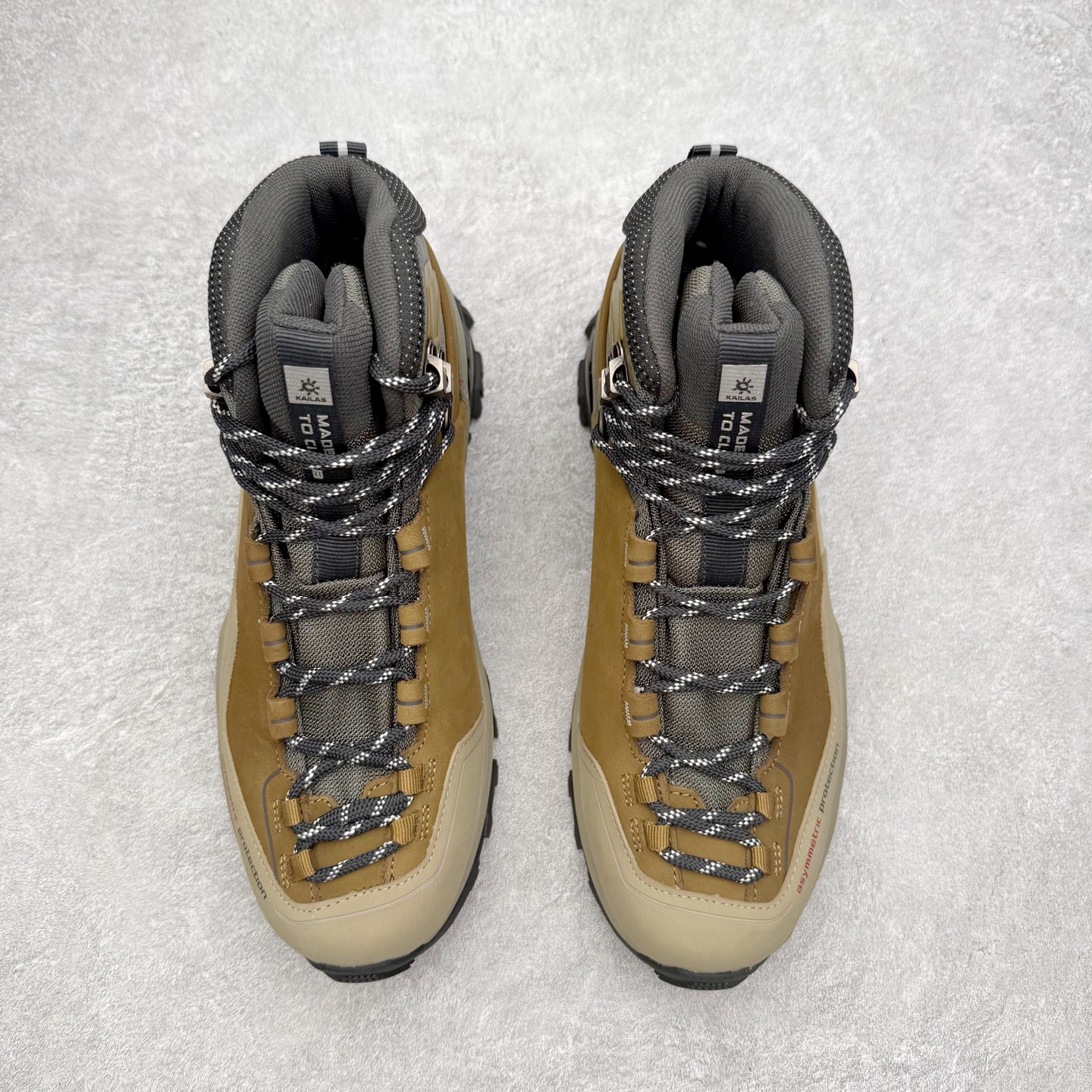 图片[2]-＃K版 凯乐石KAILAS MT5 -3 GTX MID 运动户外防滑防水中帮 登山徒步鞋 KAILAS凯乐石品牌是全球三大全系攀登品牌之一，于2003年创立于中国广州，致力于为有攀登梦想的户外运动员及爱好者，研发制造功能性专业装备，满足他们在极限环境下安全舒适的需求，凯乐石专注于科技面料的开发及专业功能设计，产品线覆盖登山、攀岩、徒步、越野跑山、露营、旅行等多项户外运动，通过运动员的测试反馈，不断进化迭代，产品荣获国内外大奖71座，发明专利21个，更突破性的自主研发攀登器械，打造出中国的攀登硬实力。实拍调校N版已经零色差零失真 百分百还原实物色彩所见即所得 不存在货不对板色差等低级问题 选购参考实物拍摄 不混卖不参货 只用心做好货严格选品 承诺混一赔十 尺码：36 36.5 37.5 38 38.5 39 40 40.5 41 42 42.5 43 44 44.5 45-选品中心