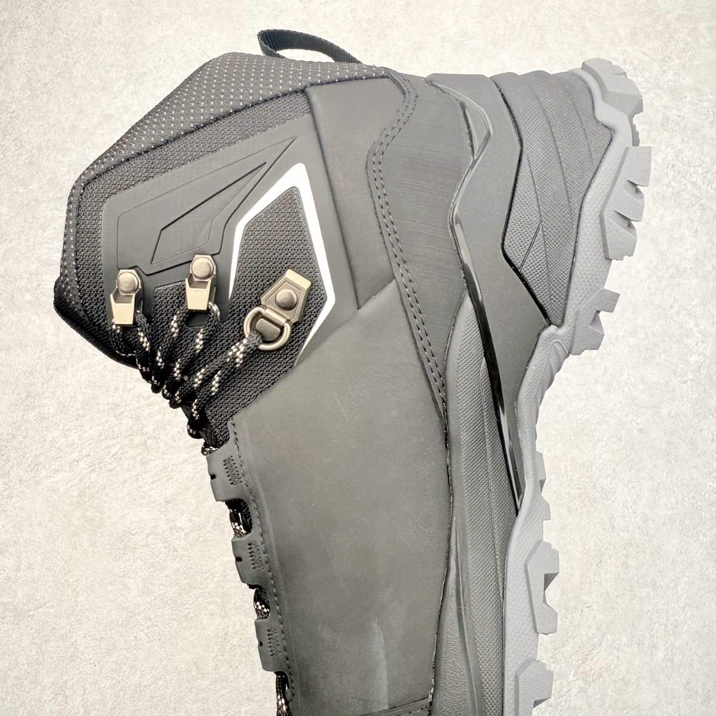 图片[7]-＃K版 凯乐石KAILAS MT5 -3 GTX MID 运动户外防滑防水中帮 登山徒步鞋 KAILAS凯乐石品牌是全球三大全系攀登品牌之一，于2003年创立于中国广州，致力于为有攀登梦想的户外运动员及爱好者，研发制造功能性专业装备，满足他们在极限环境下安全舒适的需求，凯乐石专注于科技面料的开发及专业功能设计，产品线覆盖登山、攀岩、徒步、越野跑山、露营、旅行等多项户外运动，通过运动员的测试反馈，不断进化迭代，产品荣获国内外大奖71座，发明专利21个，更突破性的自主研发攀登器械，打造出中国的攀登硬实力。实拍调校N版已经零色差零失真 百分百还原实物色彩所见即所得 不存在货不对板色差等低级问题 选购参考实物拍摄 不混卖不参货 只用心做好货严格选品 承诺混一赔十 尺码：36 36.5 37.5 38 38.5 39 40 40.5 41 42 42.5 43 44 44.5 45-选品中心