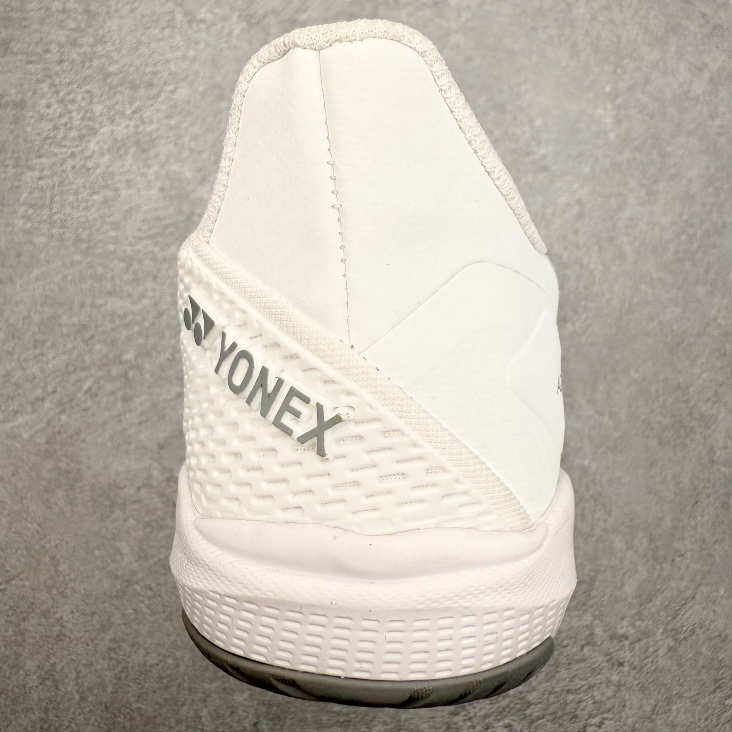 图片[8]-YONEX尤尼克斯 AD ACCEL 舒适柔软 减震透气包裹性支撑平衡抗冲击轻便 低帮 网球鞋 男女同款 尤尼克斯（YONEX）成立时间1946年，总部地点是日本东京，是世界著名的羽毛球品牌。为了尽量满足不同使用需求，尤尼克斯研发了大量的型号的羽毛球用品。作为世界知名的羽拍专业制造商，尤尼克斯完全体现日本工艺的精益求精，羽拍牢牢占据世界第一的地位，同时网球拍也得到许多知名球星的喜爱。实拍调校N版已经零色差零失真 百分百还原实物色彩所见即所得 不存在货不对板色差等低级问题 选购参考实物拍摄 不混卖不参货 只用心做好货严格选品 承诺混一赔十 尺码：36 36.5 37.5 38 38.5 39 40 40.5 41 42 42.5 43 44 44.5 45-选品中心