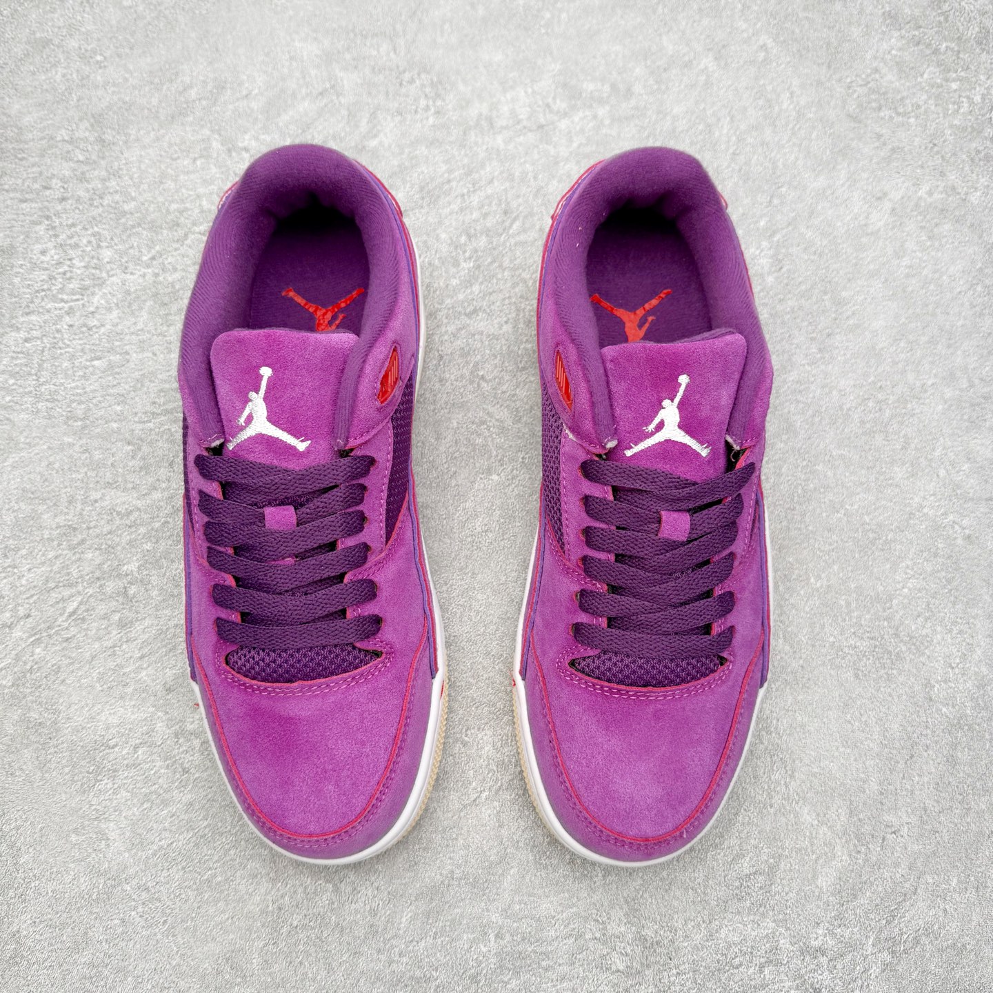 图片[2]-＃福利特价 Air Jordan AJ Flight Court 乔丹低帮复古篮球鞋 设计简约又不失复古韵味鞋内的鞋垫柔软且有弹性 能够很好地缓冲落地时的冲击力鞋面的材质贴合脚部 鞋底的纹路设计合理 抓地力很强 尺码： 36 36.5 37.5 38 38.5 39 40 40.5 41 42 42.5 43 44 45 46-选品中心