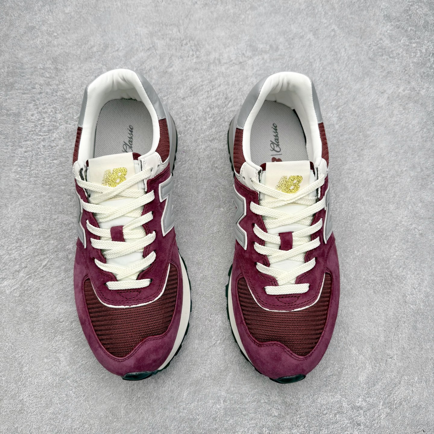 图片[2]-NB新百伦New Balance U574升级版系列低帮复古休闲运动慢跑鞋 新版NB574，妥妥美产既视感有木有。相较传统574，新版鞋跟及鞋面设计自带9系美产既视感！鞋面、内衬质感以及穿着体验更加！鞋型更流畅和饱满,鞋底增添了风格的多样化!底部升级橡胶颗粒大底,更防滑耐磨,上脚后感觉柔软且舒适。尺码：36 36.5 37.5 38 38.5 39.5 40 40.5 41.5 42 42.5 43 44 45-选品中心