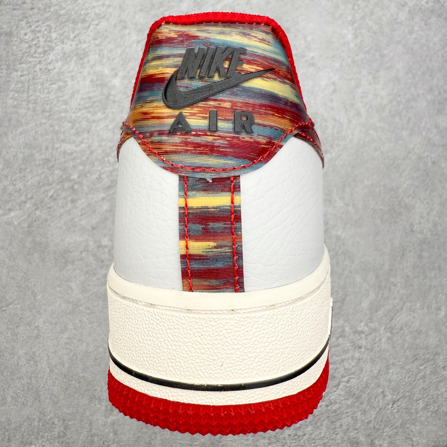 图片[8]-NK Air Force 1´07 Low 空军一号低帮百搭休闲运动板鞋 IM7380-030 柔软、弹性十足的缓震性能和出色的中底设计 横跨复古与现代的外型结合 造就出风靡全球 三十多年的Force 1 直到今天还深受青睐 实拍调校N版已经零色差零失真 百分百还原实物色彩所见即所得 不存在货不对板色差等低级问题 选购参考实物拍摄 不混卖不参货 只用心做好货严格选品 承诺混一赔十 尺码：36 36.5 37.5 38 38.5 39 40 40.5 41 42 42.5 43 44 44.5 45-选品中心