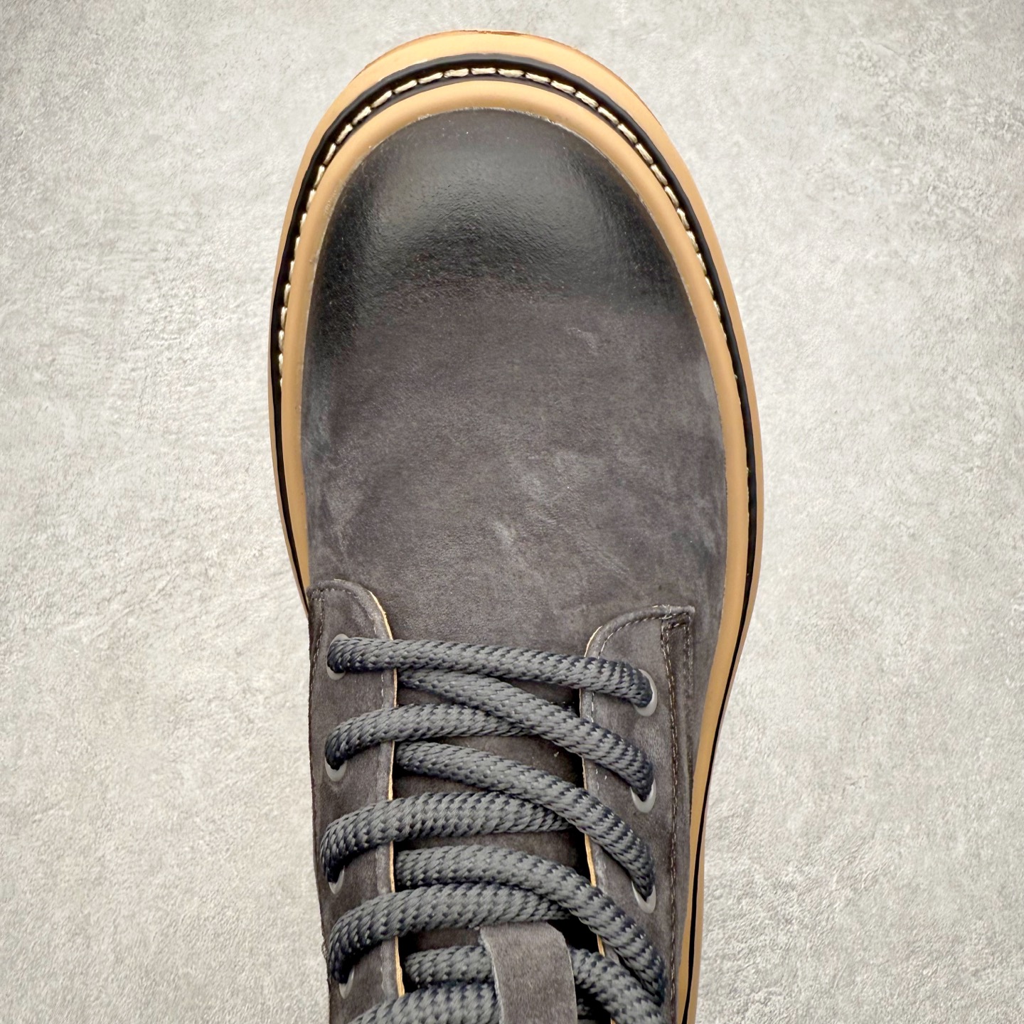 图片[4]-Timberland添柏岚/天伯伦 秋冬新品 秋冬必备户外休闲大黄靴系列#广东大厂品质 原盒原包装 时尚潮流搭配 面料采用意大利🇮🇹顶级磨砂细纹牛皮 轻质大底 搭配防臭防腐真皮乳胶鞋垫 大底到五金都是代工厂原材料制作 同原版固特异永不开胶工艺 好货不杀猪 首单质量严格把控 全网独家首发 品质毋庸置疑 全套官网统一包装 给您完美的穿着体验 质量考究耐穿 型男必备 专治不帅 高品质脚感一流 今年冬季防寒户外专用 日常随意搭配 尺码：38-44（皮鞋码）-选品中心