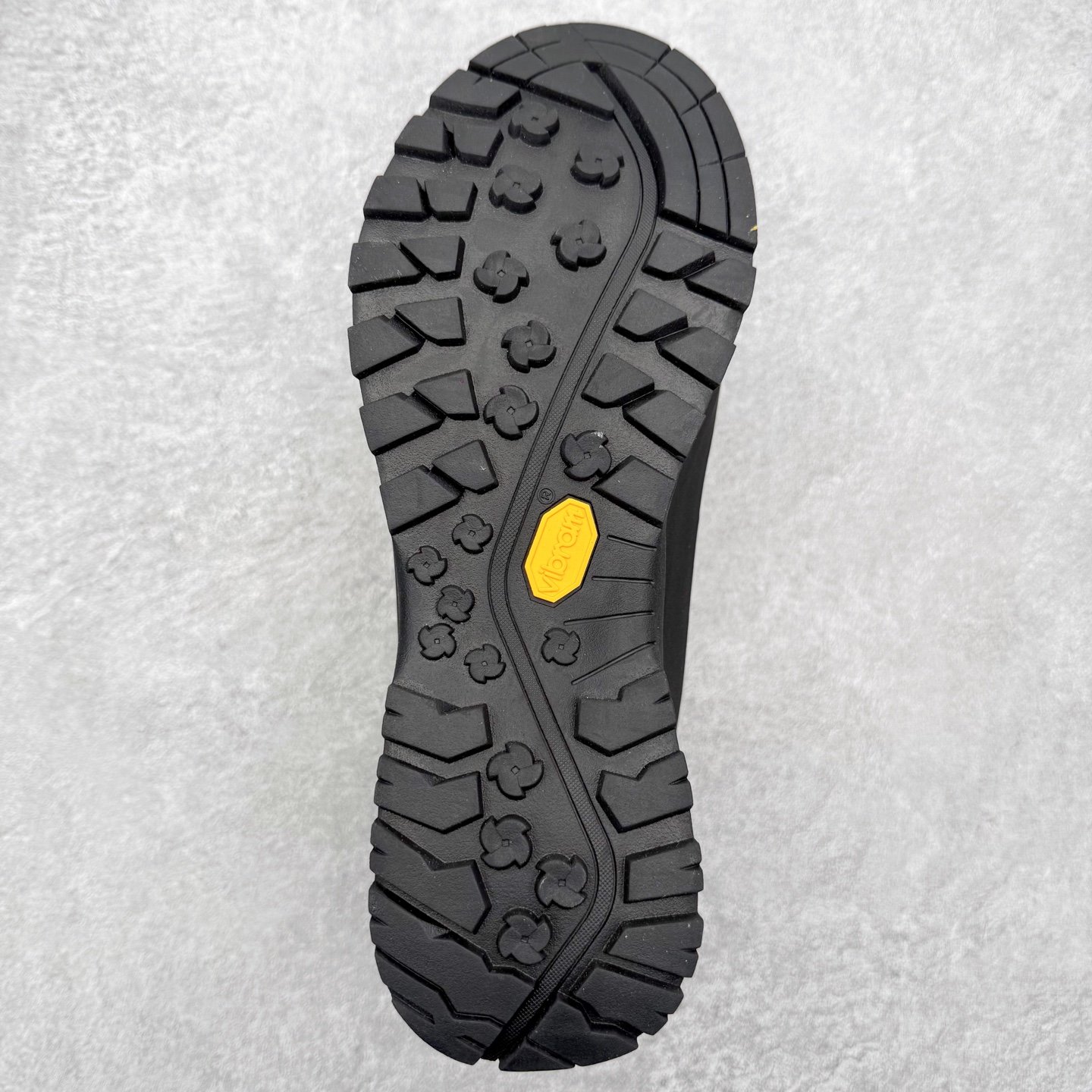 图片[9]-THE NORTH FACE GLENCLYFFE 北面格伦斯尼斯系列低帮机能户外风徒步登山运动训练鞋 舒适百搭织物低帮休闲城市通勤跑步鞋 原楦型开发纸版 采用防剐蹭复合麂皮组合模塑鞋头橡胶片鞋面材质 中底嵌入EVA缓震组合耐磨锯齿耐磨橡胶大底 尺码：37 38 38.5 39 40 40.5 41 42 42.5 43 44 44.5 45-选品中心