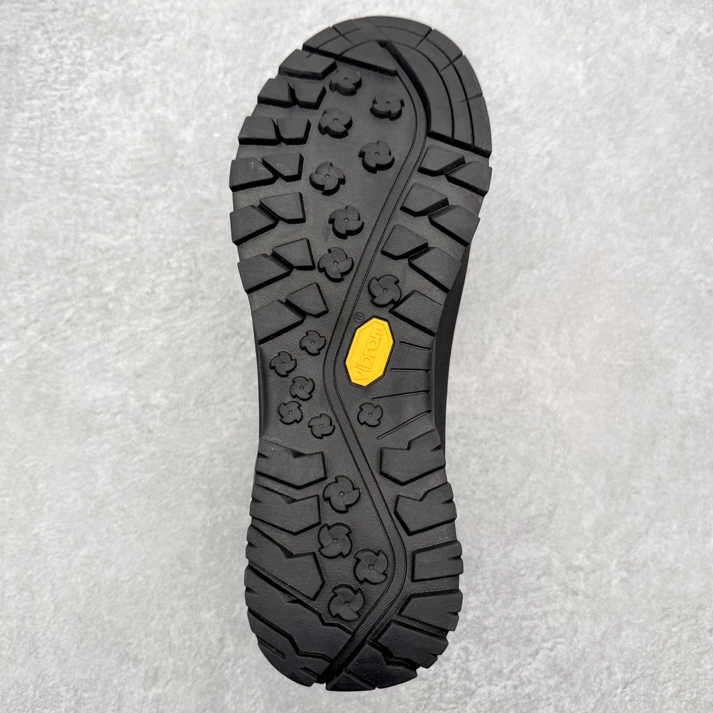 图片[9]-THE NORTH FACE GLENCLYFFE 北面格伦斯尼斯系列低帮机能户外风徒步登山运动训练鞋 舒适百搭织物低帮休闲城市通勤跑步鞋 原楦型开发纸版 采用防剐蹭复合麂皮组合模塑鞋头橡胶片鞋面材质 中底嵌入EVA缓震组合耐磨锯齿耐磨橡胶大底 尺码：37 38 38.5 39 40 40.5 41 42 42.5 43 44 44.5 45-选品中心