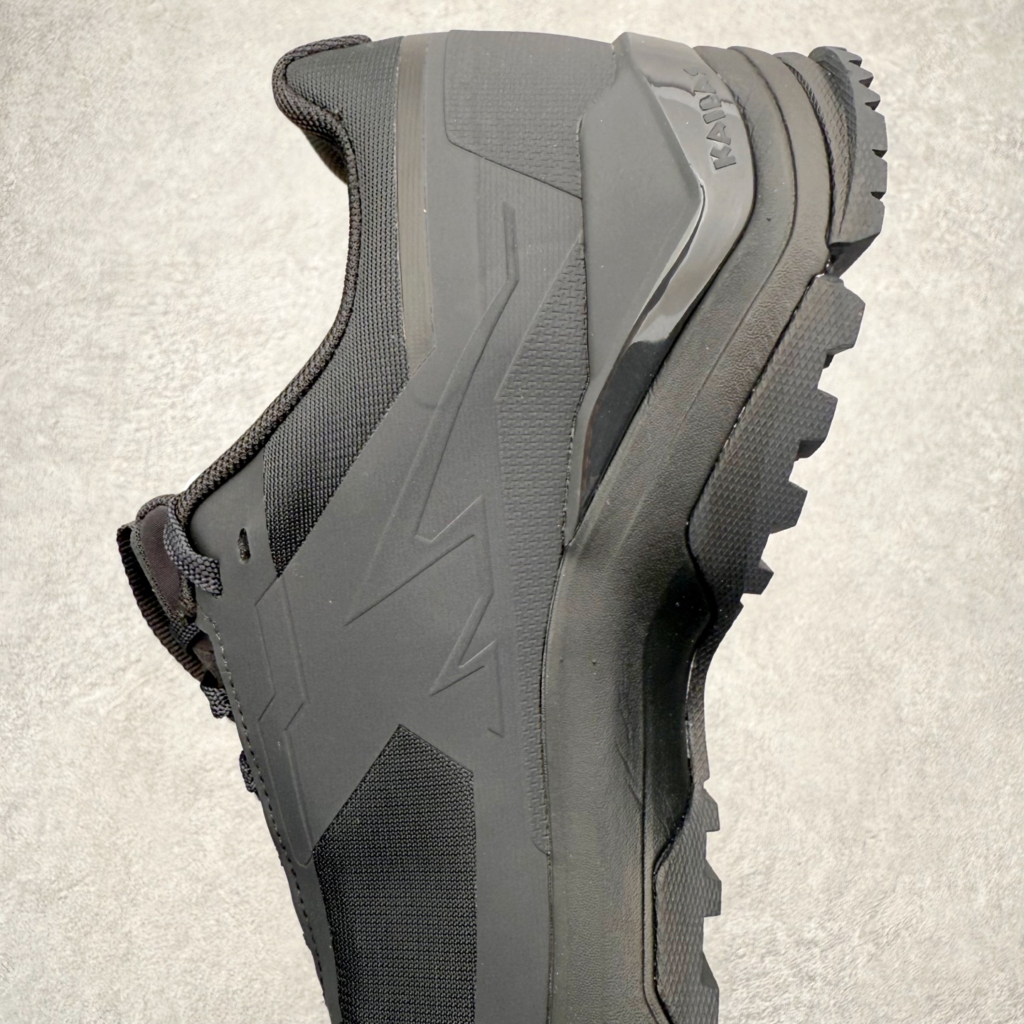 图片[7]-＃K版 KAILAS 凯乐石 界山户外运动舒适时尚防滑透气低帮登山徒步鞋 KAILAS凯乐石品牌是全球三大全系攀登品牌之一，于2003年创立于中国广州，致力于为有攀登梦想的户外运动员及爱好者，研发制造功能性专业装备，满足他们在极限环境下安全舒适的需求，凯乐石专注于科技面料的开发及专业功能设计，产品线覆盖登山、攀岩、徒步、越野跑山、露营、旅行等多项户外运动，通过运动员的测试反馈，不断进化迭代，产品荣获国内外大奖71座，发明专利21个，更突破性的自主研发攀登器械，打造出中国的攀登硬实力。实拍调校N版已经零色差零失真 百分百还原实物色彩所见即所得 不存在货不对板色差等低级问题 选购参考实物拍摄 不混卖不参货 只用心做好货严格选品 承诺混一赔十 尺码：36 36.5 37.5 38 38.5 39 40 40.5 41 42 42.5 43 44 44.5 45-选品中心