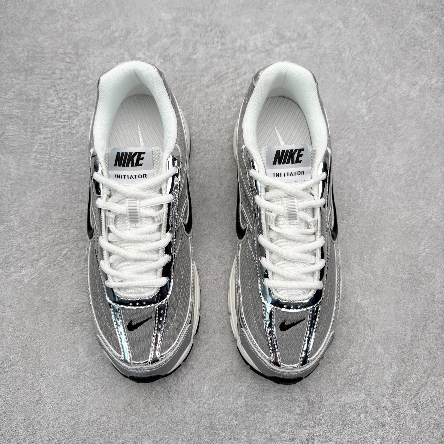 图片[2]-NK Initiator 创始者系列复古老爹鞋运动舒适复古网布合成革减震防滑耐磨低帮休闲跑步鞋 Ins爆火全新韩系古着风 回味经典 采用透气网眼鞋面和支撑覆盖层 自然运动设计的Phlyon中底用于缓冲 BRS 1000碳橡胶外底具有轻质柔韧性 牵引力和耐用性 尺码：36 36.5 37.5 38 38.5 39 40 40.5 41 42 42.5 43 44 45-选品中心