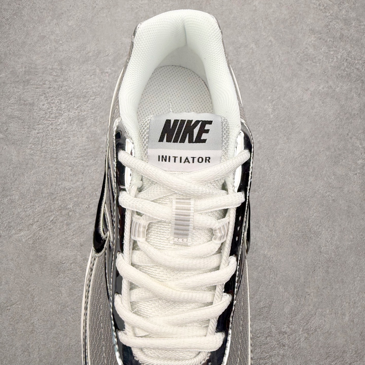 图片[5]-NK Initiator 创始者系列复古老爹鞋运动舒适复古网布合成革减震防滑耐磨低帮休闲跑步鞋 Ins爆火全新韩系古着风 回味经典 采用透气网眼鞋面和支撑覆盖层 自然运动设计的Phlyon中底用于缓冲 BRS 1000碳橡胶外底具有轻质柔韧性 牵引力和耐用性 尺码：36 36.5 37.5 38 38.5 39 40 40.5 41 42 42.5 43 44 45-选品中心