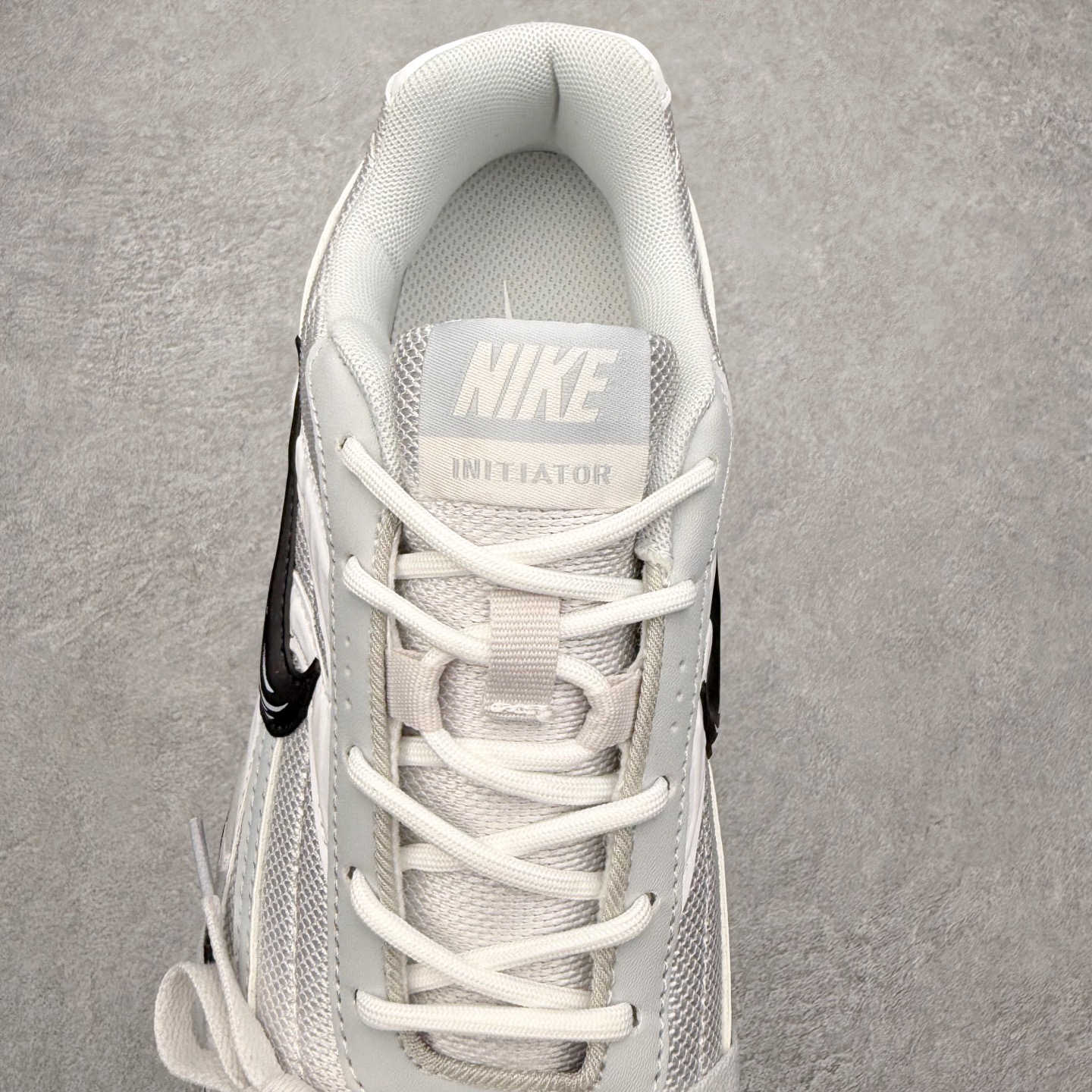 图片[5]-NK Initiator 创始者系列复古老爹鞋运动舒适复古网布合成革减震防滑耐磨低帮休闲跑步鞋 Ins爆火全新韩系古着风 回味经典 采用透气网眼鞋面和支撑覆盖层 自然运动设计的Phlyon中底用于缓冲 BRS 1000碳橡胶外底具有轻质柔韧性 牵引力和耐用性 尺码：36 36.5 37.5 38 38.5 39 40 40.5 41 42 42.5 43 44 45-选品中心