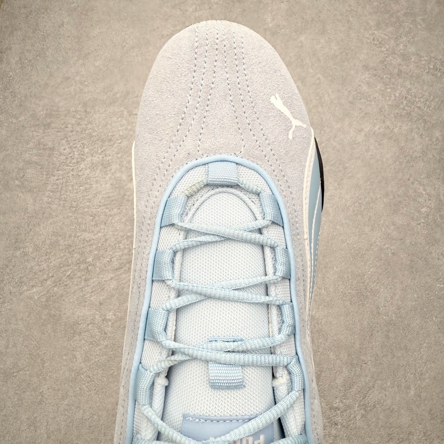 图片[4]-PUMA彪马 Catch 舒适时尚耐磨低帮生活休闲鞋 男女同款 彪马（Puma）是全球著名的运动品牌，中文作彪马，意为美洲狮，由创始人鲁道夫•达斯勒（Rudolf Dassler）于1948年在德国建立了这个品牌，数十年来PUMA一直在运动界位居要角，近几年来更成功的结合运动、休闲，时尚为一体，跃升为年轻人最爱品牌之一。实拍调校N版已经零色差零失真 百分百还原实物色彩所见即所得 不存在货不对板色差等低级问题 选购参考实物拍摄 不混卖不参货 只用心做好货严格选品 承诺混一赔十 尺码：36 36.5 37.5 38 38.5 39 40 40.5 41 42 42.5 43 44 44.5 45-选品中心