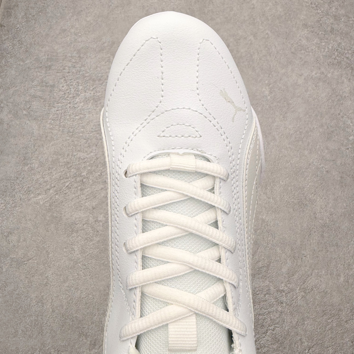 图片[4]-PUMA彪马 Catch 舒适时尚耐磨低帮生活休闲鞋 男女同款 彪马（Puma）是全球著名的运动品牌，中文作彪马，意为美洲狮，由创始人鲁道夫•达斯勒（Rudolf Dassler）于1948年在德国建立了这个品牌，数十年来PUMA一直在运动界位居要角，近几年来更成功的结合运动、休闲，时尚为一体，跃升为年轻人最爱品牌之一。实拍调校N版已经零色差零失真 百分百还原实物色彩所见即所得 不存在货不对板色差等低级问题 选购参考实物拍摄 不混卖不参货 只用心做好货严格选品 承诺混一赔十 尺码：36 36.5 37.5 38 38.5 39 40 40.5 41 42 42.5 43 44 44.5 45-选品中心