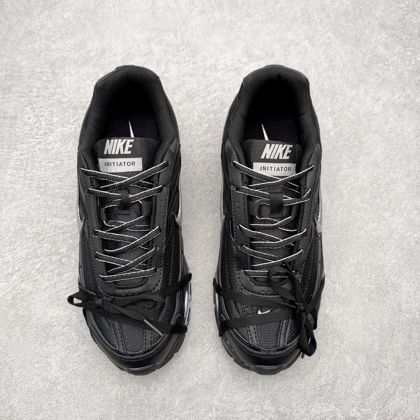 图片[2]-NK Initiator 创始者系列复古老爹鞋运动舒适复古网布合成革减震防滑耐磨低帮休闲跑步鞋 Ins爆火全新韩系古着风 回味经典 采用透气网眼鞋面和支撑覆盖层 自然运动设计的Phlyon中底用于缓冲 BRS 1000碳橡胶外底具有轻质柔韧性 牵引力和耐用性 尺码：36 36.5 37.5 38 38.5 39 40 40.5 41 42 42.5 43 44 45-选品中心