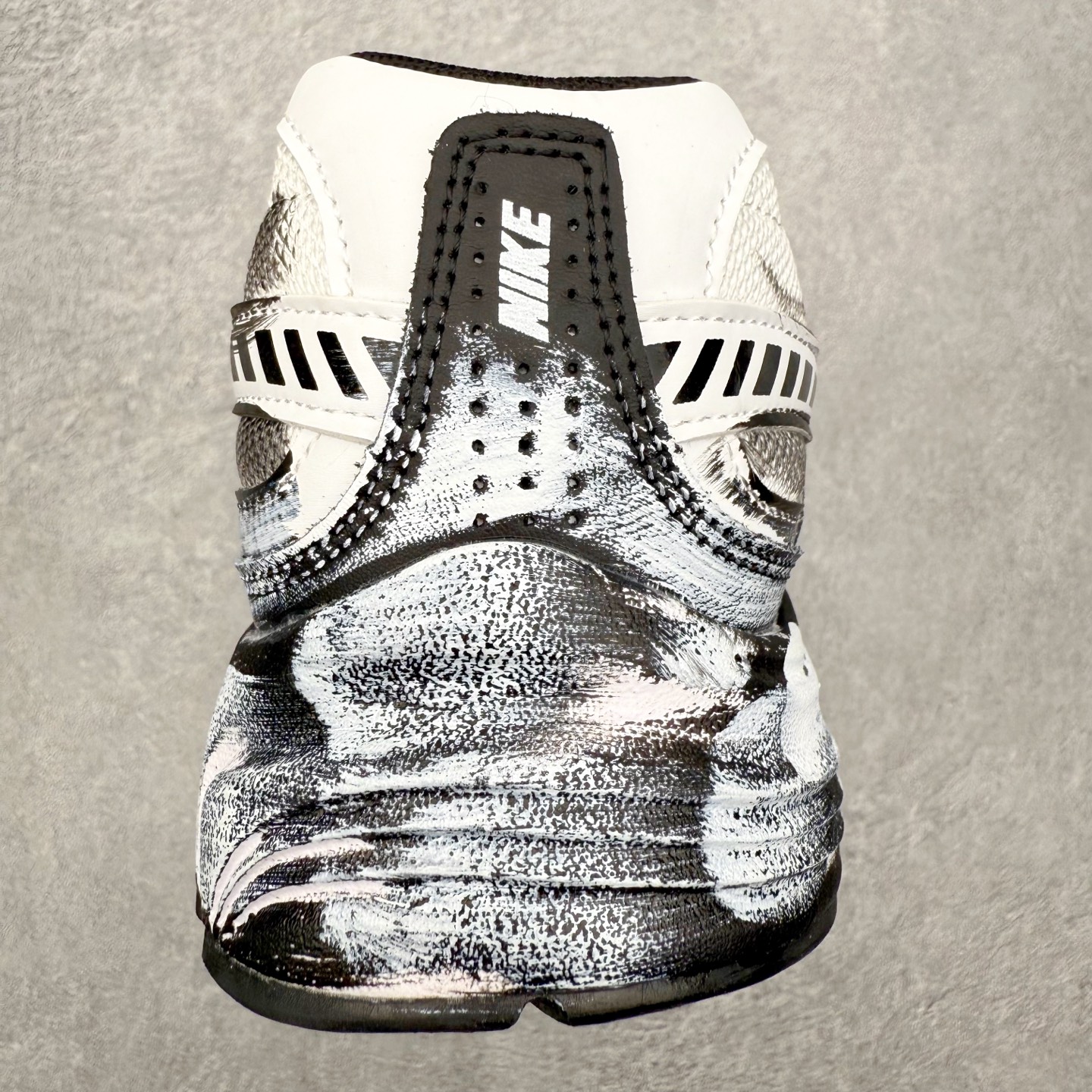 图片[8]-NK Initiator 创始者系列复古老爹鞋运动舒适复古网布合成革减震防滑耐磨低帮休闲跑步鞋 Ins爆火全新韩系古着风 回味经典 采用透气网眼鞋面和支撑覆盖层 自然运动设计的Phlyon中底用于缓冲 BRS 1000碳橡胶外底具有轻质柔韧性 牵引力和耐用性 尺码：36 36.5 37.5 38 38.5 39 40 40.5 41 42 42.5 43 44 45-选品中心