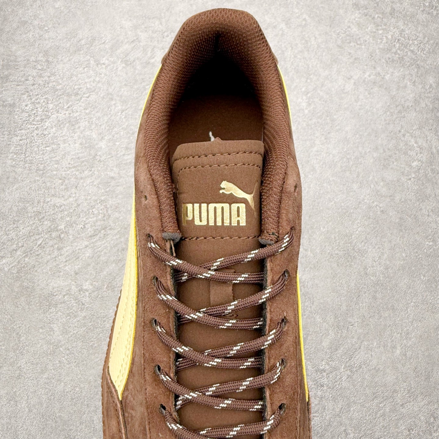 图片[5]-PUMA Palermo Trainer 彪马防滑耐磨低帮德训休闲板鞋 简约又不失设计巧思的帅气风格让它轻松驾驭日常休闲或滑板场合 运动兼具匠心 细节彰显品质 衬垫边缘以提供支撑和灵活性 强化鞋头以承受持续的磨损 耐磨性强 稳定性高 抓地更牢 不易打滑 尺码： 35 36 36.5 37.5 38 38.5 39 40 40.5 41 42 42.5 43 44 45-选品中心