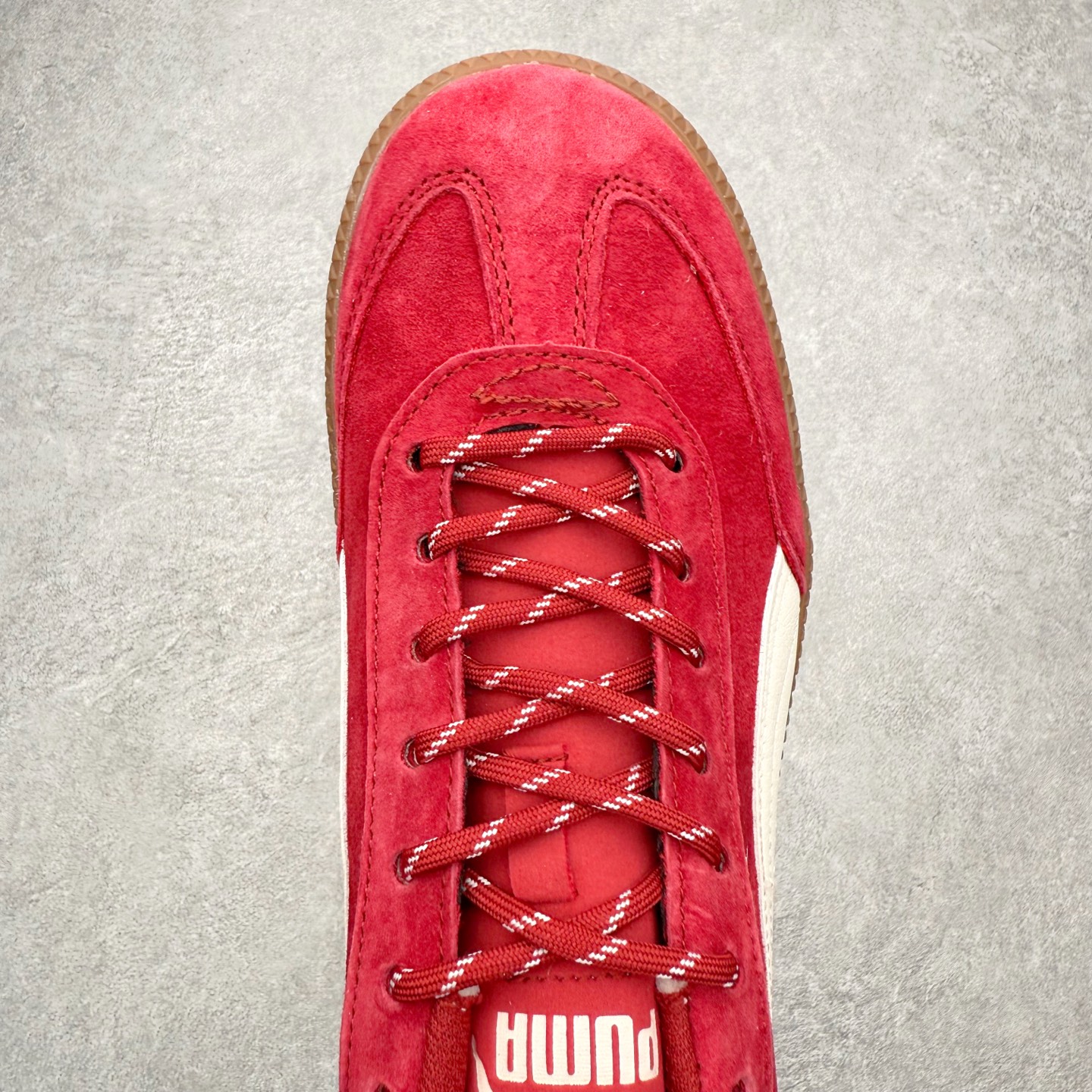 图片[4]-PUMA Palermo Trainer 彪马防滑耐磨低帮德训休闲板鞋 简约又不失设计巧思的帅气风格让它轻松驾驭日常休闲或滑板场合 运动兼具匠心 细节彰显品质 衬垫边缘以提供支撑和灵活性 强化鞋头以承受持续的磨损 耐磨性强 稳定性高 抓地更牢 不易打滑 尺码： 35 36 36.5 37.5 38 38.5 39 40 40.5 41 42 42.5 43 44 45-选品中心