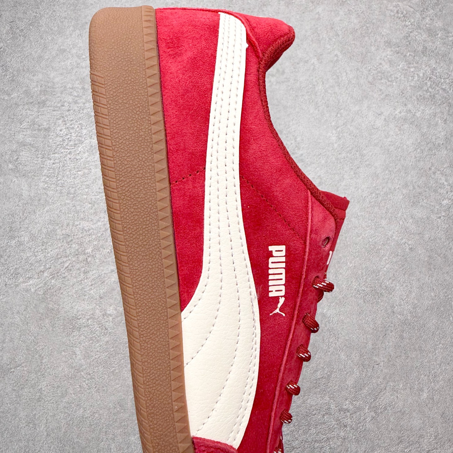 图片[6]-PUMA Palermo Trainer 彪马防滑耐磨低帮德训休闲板鞋 简约又不失设计巧思的帅气风格让它轻松驾驭日常休闲或滑板场合 运动兼具匠心 细节彰显品质 衬垫边缘以提供支撑和灵活性 强化鞋头以承受持续的磨损 耐磨性强 稳定性高 抓地更牢 不易打滑 尺码： 35 36 36.5 37.5 38 38.5 39 40 40.5 41 42 42.5 43 44 45-选品中心