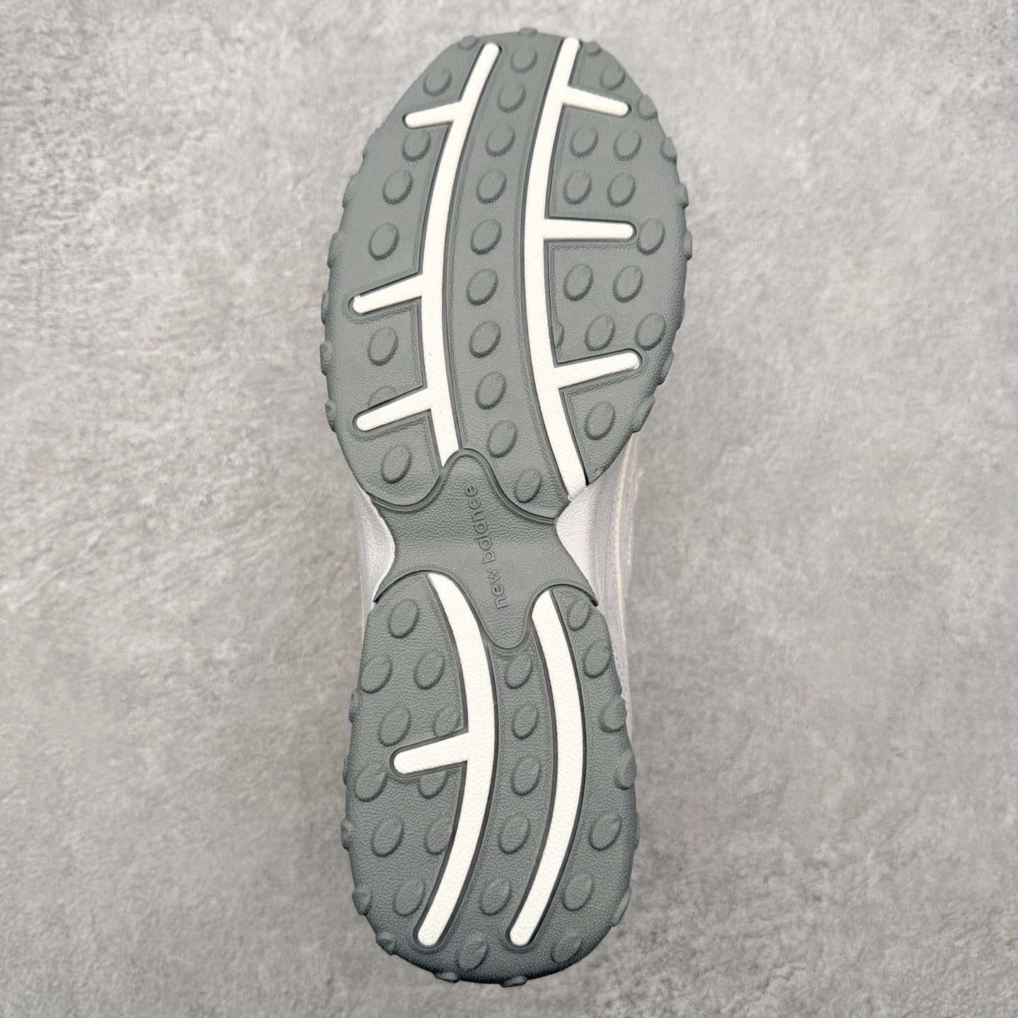 图片[9]-New Balance NB204L 舒适百搭耐磨轻便低帮 生活休闲鞋 男女同款 尺码：36 37 37.5 38 38.5 39.5 40 40.5 41.5 42 42.5 43 44 45-选品中心