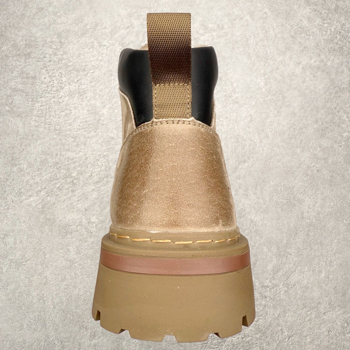 图片[8]-Timberland添柏岚/天伯伦 秋冬新品 秋冬必备户外休闲大黄靴系列#广东大厂品质 原盒原包装 时尚潮流搭配 面料采用意大利🇮🇹顶级磨砂细纹牛皮 轻质大底 搭配防臭防腐真皮乳胶鞋垫 大底到五金都是代工厂原材料制作 同原版固特异永不开胶工艺 好货不杀猪 首单质量严格把控 全网独家首发 品质毋庸置疑 全套官网统一包装 给您完美的穿着体验 质量考究耐穿 型男必备 专治不帅 高品质脚感一流 今年冬季防寒户外专用 日常随意搭配 尺码：38-44（皮鞋码）-选品中心