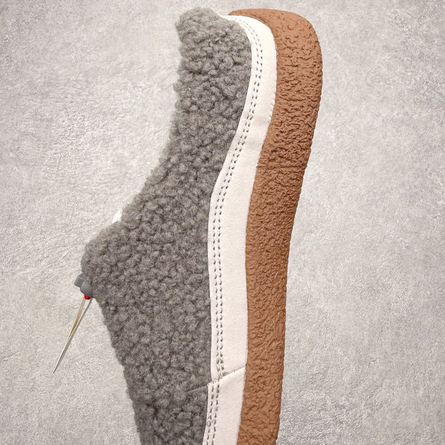 图片[7]-中山原单货 极力推荐版本 KEEN 科恩 Howser 3 Slide 爆款小羊蹄上线了 原创版型 简约外形时尚可户内户外任意穿梭 弹力鞋带锁定系统方便穿脱 橡胶大底 环保无异味 舒适的一脚蹬设计 创新家居混合款式 主货号：1026651 尺码：35 36 37 38 39 40 41-选品中心