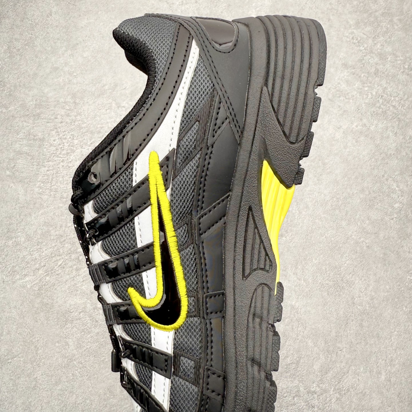 图片[7]-NK P-6000 系列低帮复古老爹风休闲运动舒适慢跑鞋 融合 Pegasus 过往运动鞋设计 助力 21 世纪早期跑步运动跃升时尚新高度 采用透气网眼布、运动风格线条和耐穿覆面 兼具吸睛外观和舒适感受 中底泡绵以田径赛道为灵感 打造厚实设计 缔造出众缓震性能 尺码：36 36.5 37.5 38 38.5 39 40 40.5 41 42 42.5 43 44 44.5 45-选品中心