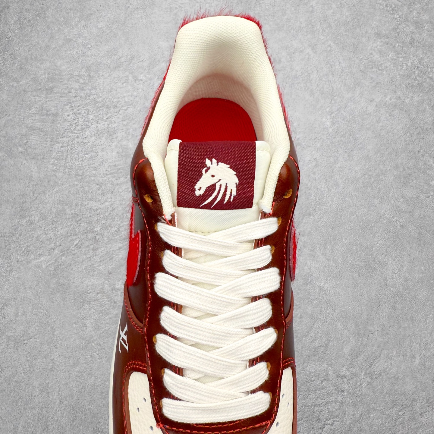 图片[5]-NK Air Force 1´07 Low 空军一号低帮百搭休闲运动板鞋 FV3694-103 柔软、弹性十足的缓震性能和出色的中底设计 横跨复古与现代的外型结合 造就出风靡全球 三十多年的Force 1 直到今天还深受青睐 实拍调校N版已经零色差零失真 百分百还原实物色彩所见即所得 不存在货不对板色差等低级问题 选购参考实物拍摄 不混卖不参货 只用心做好货严格选品 承诺混一赔十 尺码：36 36.5 37.5 38 38.5 39 40 40.5 41 42 42.5 43 44 44.5 45-选品中心