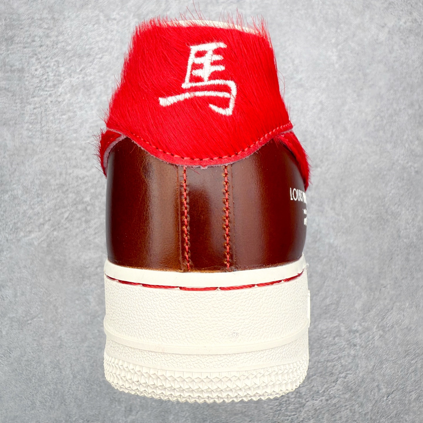 图片[8]-NK Air Force 1´07 Low 空军一号低帮百搭休闲运动板鞋 FV3694-103 柔软、弹性十足的缓震性能和出色的中底设计 横跨复古与现代的外型结合 造就出风靡全球 三十多年的Force 1 直到今天还深受青睐 实拍调校N版已经零色差零失真 百分百还原实物色彩所见即所得 不存在货不对板色差等低级问题 选购参考实物拍摄 不混卖不参货 只用心做好货严格选品 承诺混一赔十 尺码：36 36.5 37.5 38 38.5 39 40 40.5 41 42 42.5 43 44 44.5 45-选品中心