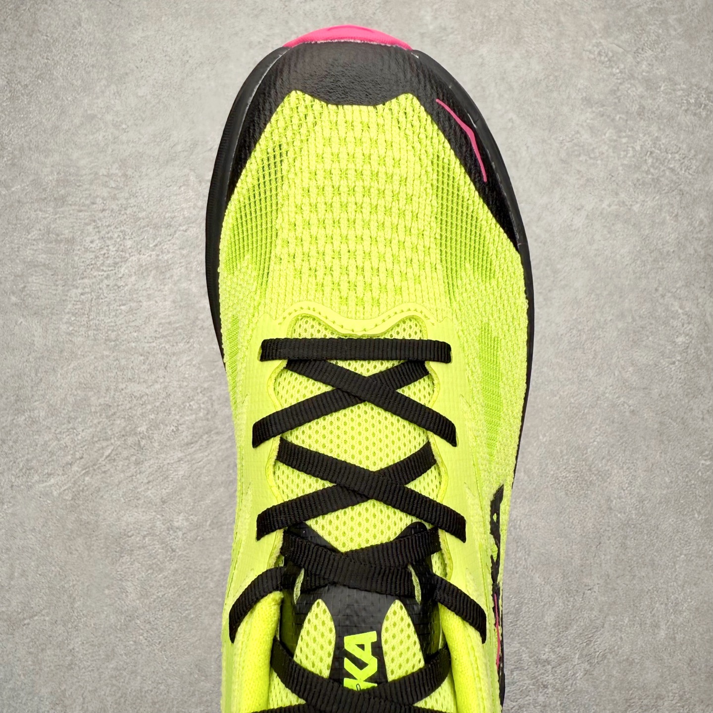 图片[4]-HOKA ONE ONE Challenger ATR 8 挑战者八代轻便耐磨防滑跑步鞋 新一代Challenger泡棉中底减重10% 增加3mm强化缓震、打造Q弹脚感 后跟采用延伸设计 加强跟腱保护、便于穿脱 搭配环保工程网布增加透气、短靴细节防止碎石进入 重新设计的大底以轮胎刻纹为灵感 以更密集的全大底水波刻纹 搭配加大面积的高耐磨橡胶与4mm大刻纹设计 增加整体抓地力与稳定性 尺码：36 36.5 37.5 38 38.5 39 40 40.5 41 42 42.5 43 44 44.5 45-选品中心