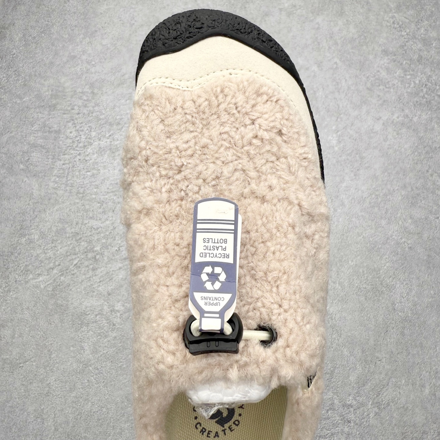 图片[4]-中山原单货 极力推荐版本 KEEN 科恩 Howser 3 Slide 爆款小羊蹄上线了 原创版型 简约外形时尚可户内户外任意穿梭 弹力鞋带锁定系统方便穿脱 橡胶大底 环保无异味 舒适的一脚蹬设计 创新家居混合款式 主货号：1026651 尺码：35 36 37 38 39 40 41-选品中心