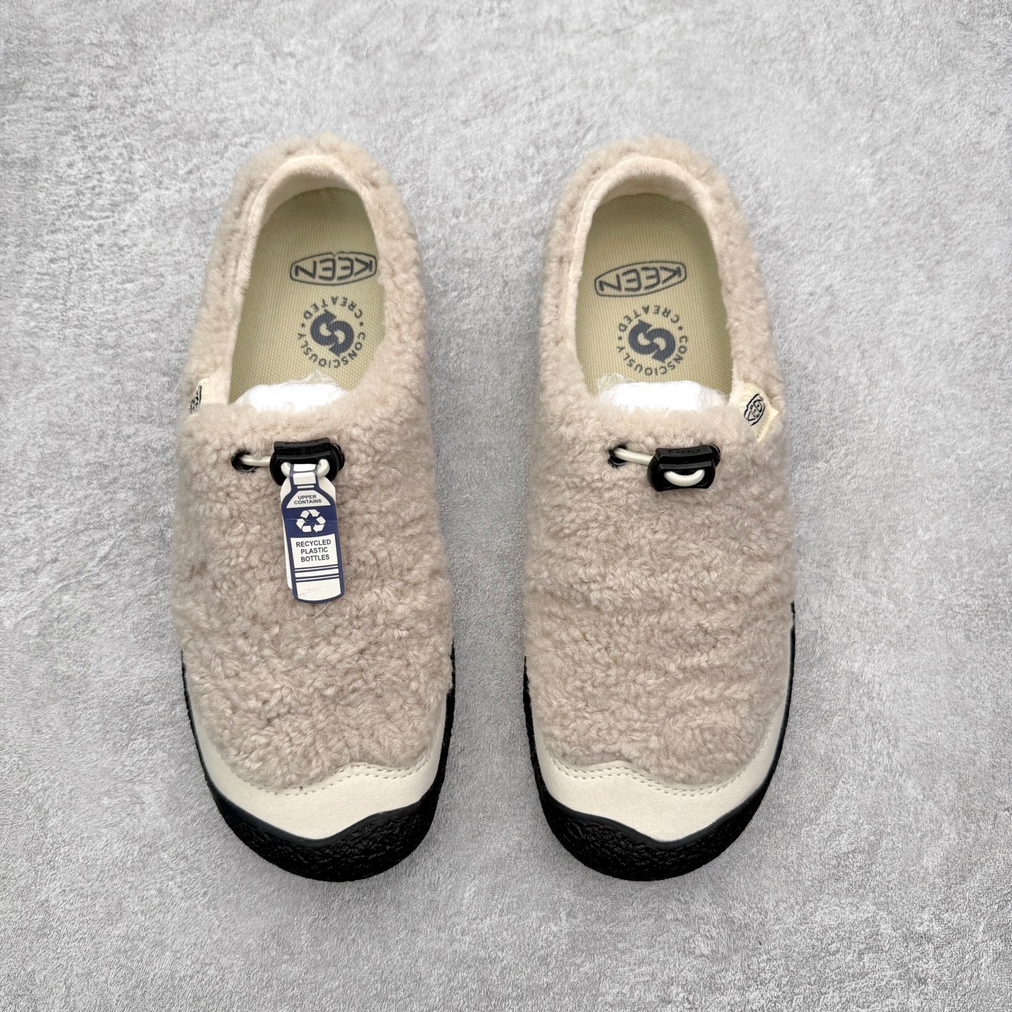 图片[2]-中山原单货 极力推荐版本 KEEN 科恩 Howser 3 Slide 爆款小羊蹄上线了 原创版型 简约外形时尚可户内户外任意穿梭 弹力鞋带锁定系统方便穿脱 橡胶大底 环保无异味 舒适的一脚蹬设计 创新家居混合款式 主货号：1026651 尺码：35 36 37 38 39 40 41-选品中心