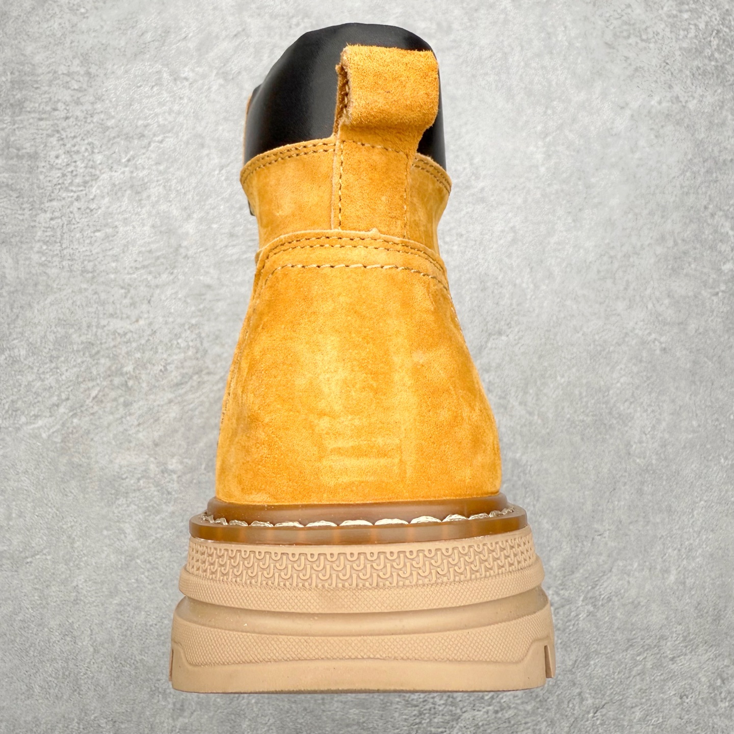 图片[8]-＃福利特价 CAT卡特 户外工装休闲马丁靴大黄靴系列 广东大厂品质 全新工艺升级 全鞋真牛皮材料 大底到五金都是代工厂原材料制作 同原版固特异永不开胶工艺 好货不杀猪 首单质量严格把控 全网独家首发 品质毋庸置疑 全套官网统一包装 今年冬季防寒户外专用 日常随意搭配 尺码：39 40 41 42 43 44（皮鞋码）-选品中心