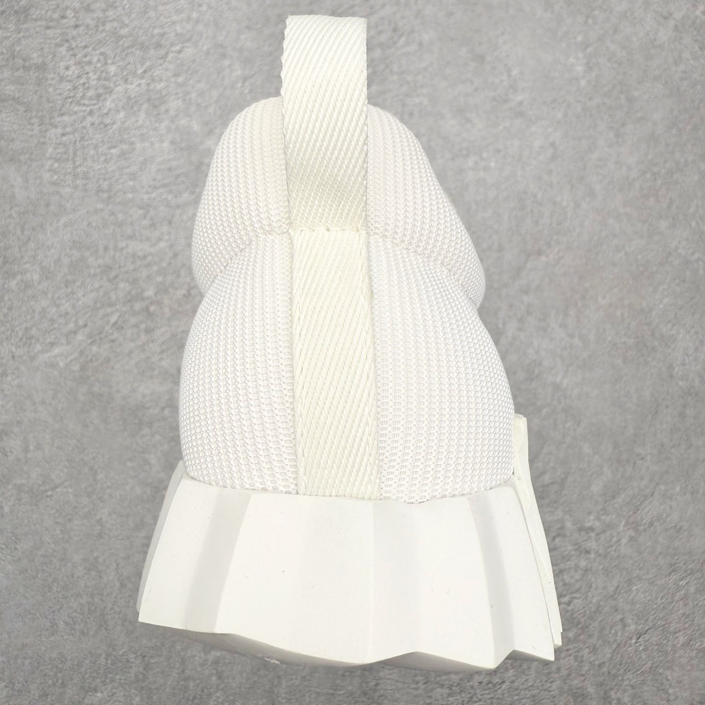 图片[8]-Hermes 爱马仕 Bouncing 老钱风 皮面款 低帮休闲鞋 海淘代购同渠道品质 高端零售 外贸充正专供 原版购入开发 ZP级全套包装 完美楦型 正确卡色 大底 质感媲美原版 细节与原版一致 请注意区分市面通货材 尺码：39 40 41 42 43 44 45-选品中心