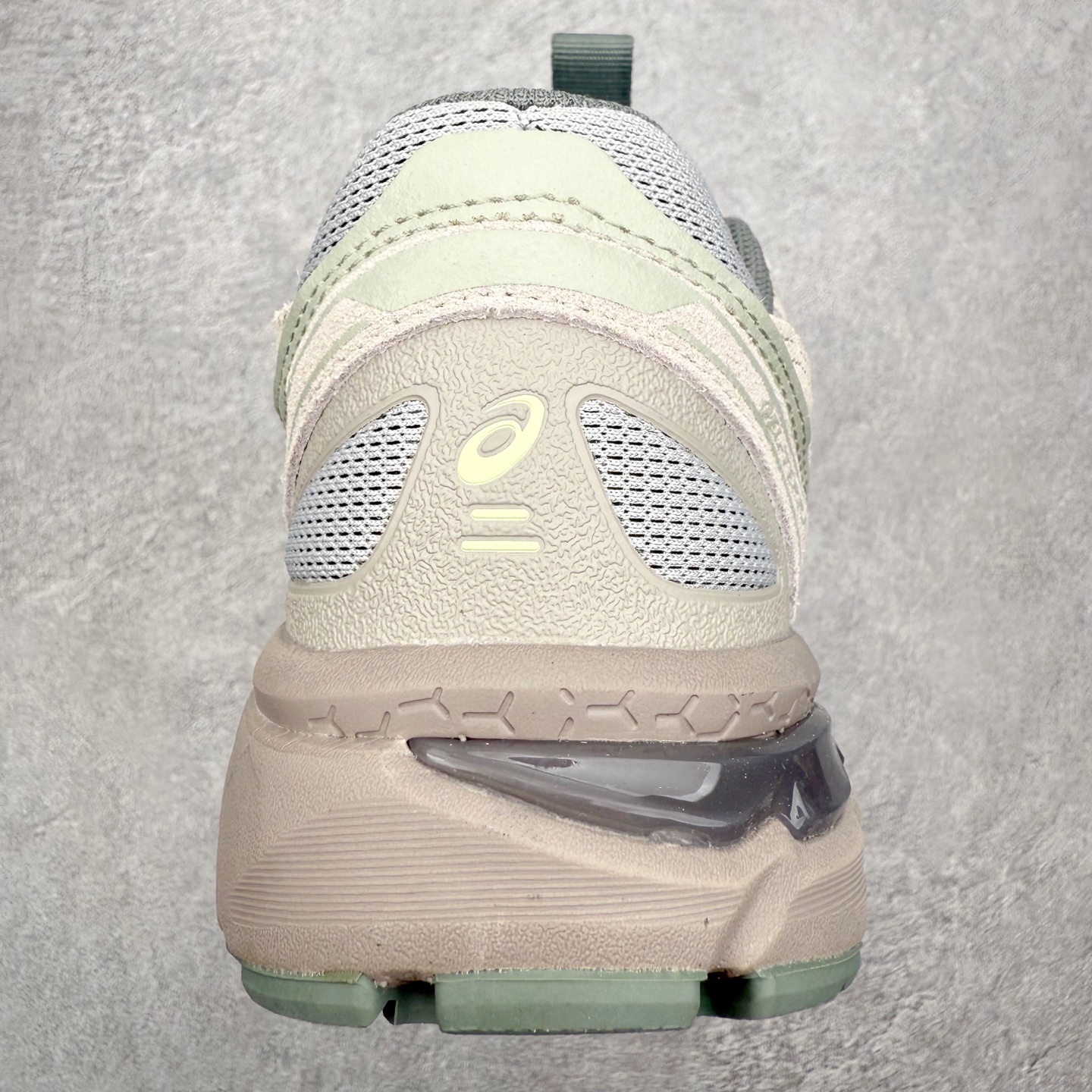 图片[8]-Asics Gel-Terrain 亚瑟士复古街头时尚运动减震耐磨透气低帮越野跑步鞋 复古经典的鞋面设计 灵感来自ASICS 90年代的经典越野跑系列 鞋身无缝设计元素 巧妙呈现户外机能感 FLYTEFOAM中底与GEL缓震科技加持 集轻量与动感于一身 融合复古美学与现代材料质感 舒适有型 带你潮流开「野」尺码：36 37 37.5 38 39 39.5 40 40.5 41.5 42 42.5 43.5 44 45-选品中心