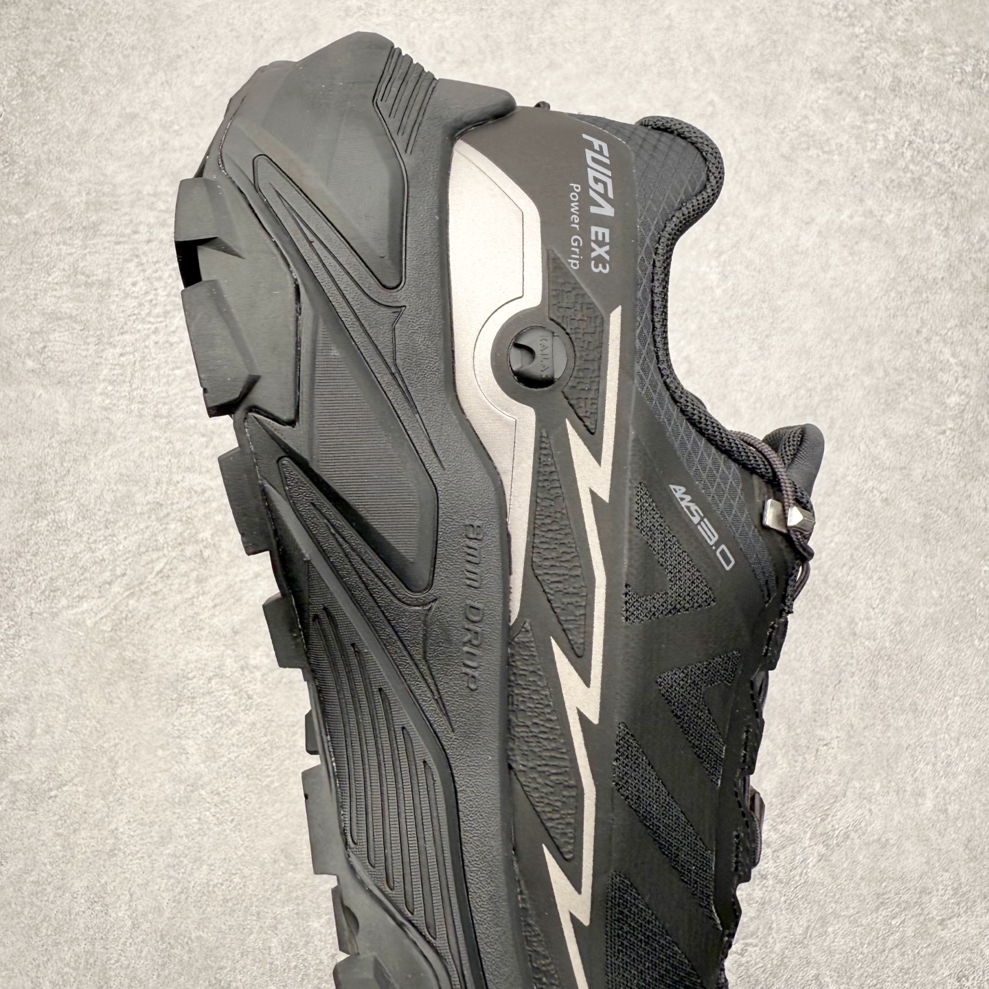 图片[6]-＃K版 KAILAS FUGA EX3 BOA 凯乐石25款舒适缓冲徒步 织物TPU减震防滑透气包裹性轻便低帮 超强抓地力越野跑步鞋 KAILAS凯乐石品牌是全球三大全系攀登品牌之一，于2003年创立于中国广州，致力于为有攀登梦想的户外运动员及爱好者，研发制造功能性专业装备，满足他们在极限环境下安全舒适的需求，凯乐石专注于科技面料的开发及专业功能设计，产品线覆盖登山、攀岩、徒步、越野跑山、露营、旅行等多项户外运动，通过运动员的测试反馈，不断进化迭代，产品荣获国内外大奖71座，发明专利21个，更突破性的自主研发攀登器械，打造出中国的攀登硬实力。实拍调校N版已经零色差零失真 百分百还原实物色彩所见即所得 不存在货不对板色差等低级问题 选购参考实物拍摄 不混卖不参货 只用心做好货严格选品 承诺混一赔十 尺码：36 36.5 37.5 38 38.5 39 39.5 40 40.5 41 41.5 42 42.5 43 44 44.5 45-选品中心