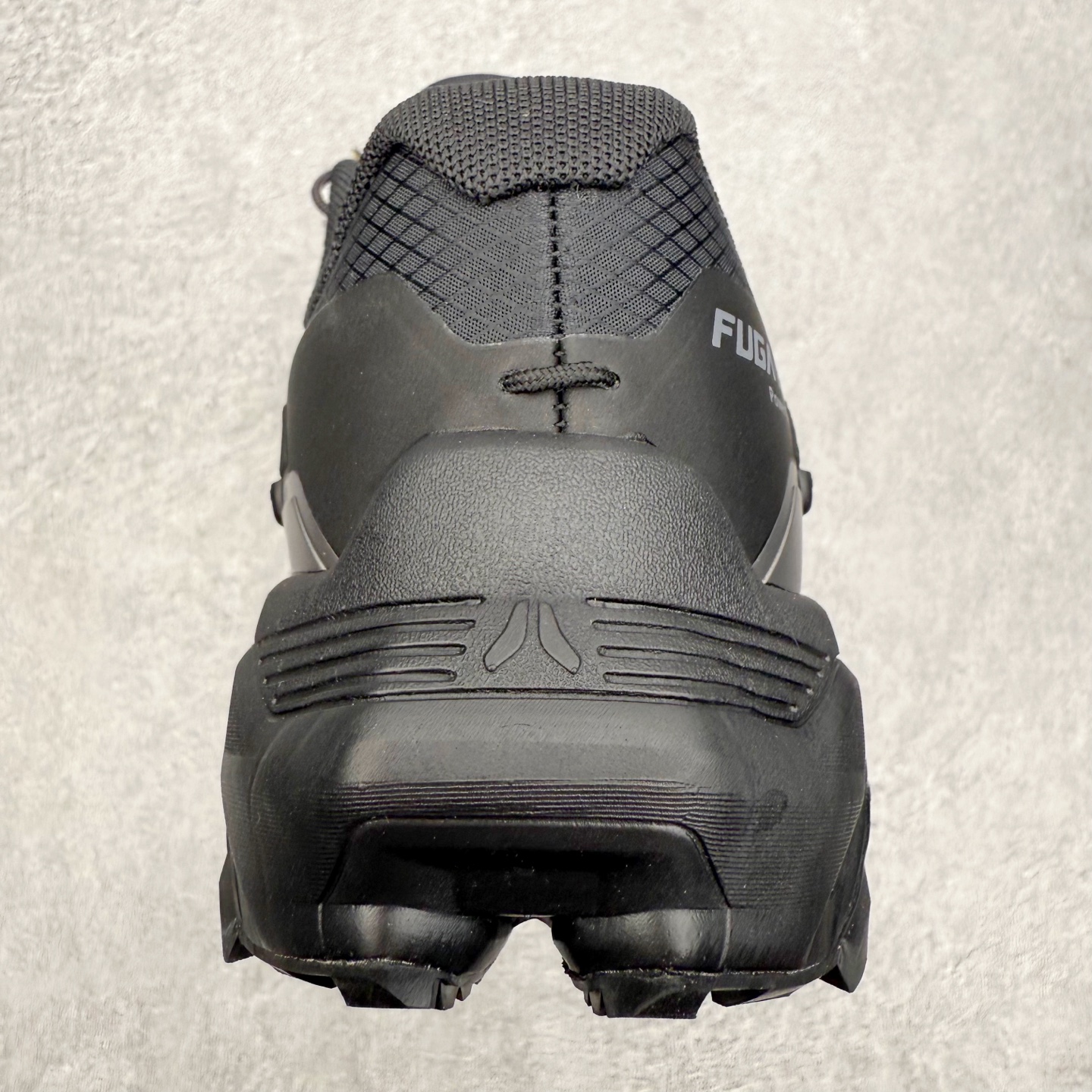图片[8]-＃K版 KAILAS FUGA EX3 BOA 凯乐石25款舒适缓冲徒步 织物TPU减震防滑透气包裹性轻便低帮 超强抓地力越野跑步鞋 KAILAS凯乐石品牌是全球三大全系攀登品牌之一，于2003年创立于中国广州，致力于为有攀登梦想的户外运动员及爱好者，研发制造功能性专业装备，满足他们在极限环境下安全舒适的需求，凯乐石专注于科技面料的开发及专业功能设计，产品线覆盖登山、攀岩、徒步、越野跑山、露营、旅行等多项户外运动，通过运动员的测试反馈，不断进化迭代，产品荣获国内外大奖71座，发明专利21个，更突破性的自主研发攀登器械，打造出中国的攀登硬实力。实拍调校N版已经零色差零失真 百分百还原实物色彩所见即所得 不存在货不对板色差等低级问题 选购参考实物拍摄 不混卖不参货 只用心做好货严格选品 承诺混一赔十 尺码：36 36.5 37.5 38 38.5 39 39.5 40 40.5 41 41.5 42 42.5 43 44 44.5 45-选品中心