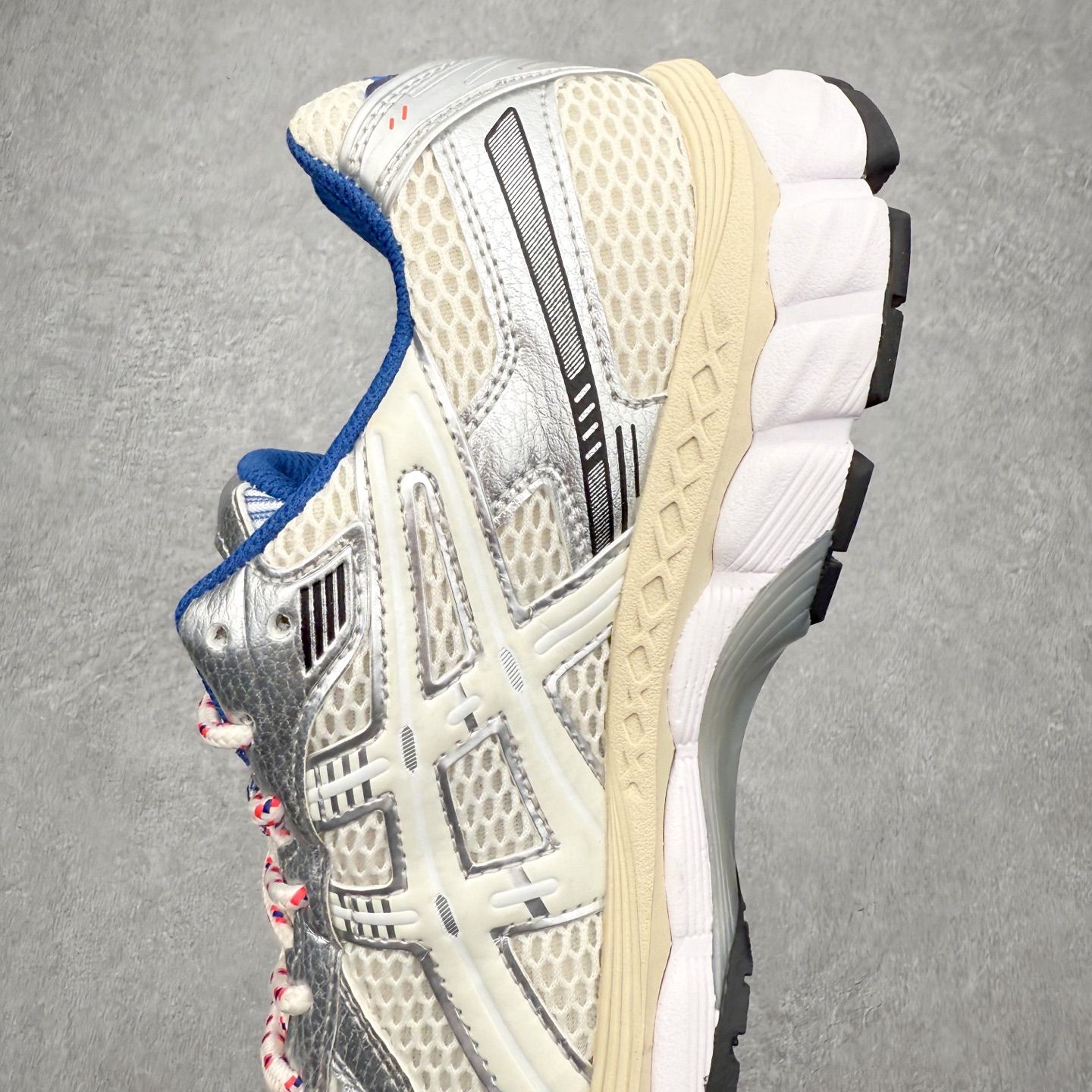 图片[7]-Asics Gel Kayano 12.1 亚瑟士卡亚诺12.1代系列低帮轻量缓震休闲运动跑步鞋 采用环保太空合成革配合透气网眼布鞋面材质 中底3D可视GEL缓震胶效果 升级EVA全新缓震中底部位科技组合耐磨橡胶外底片 尺码：36 37 37.5 38 39 39.5 40.5 41.5 42 42.5 43.5 44 44.5 45-选品中心